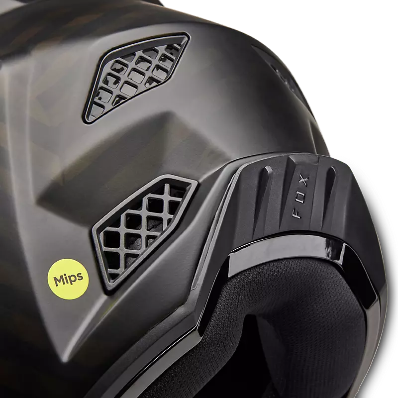 Rampage Pro Carbon Mips? Helmet