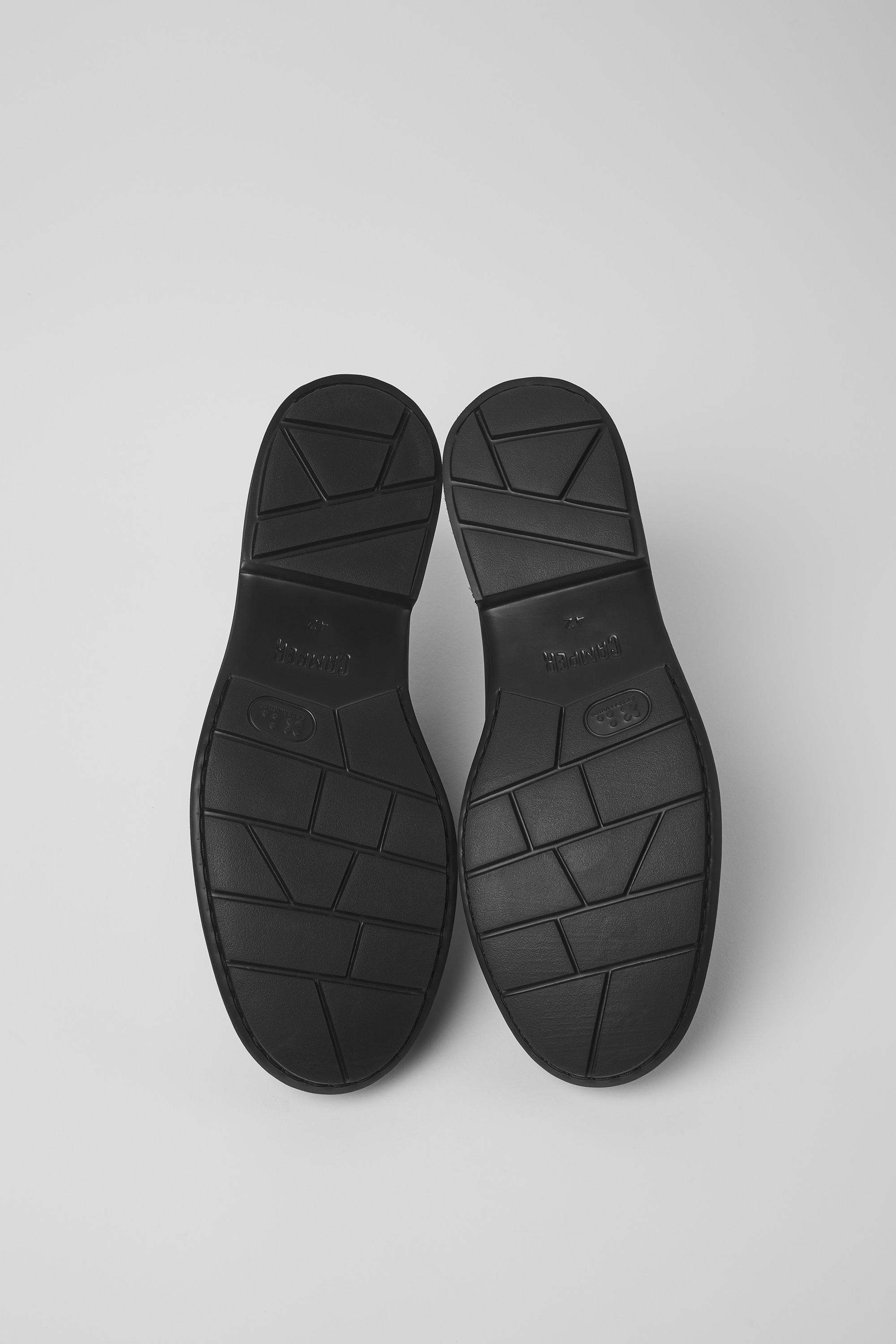 Neuman - Men's black ankle boot