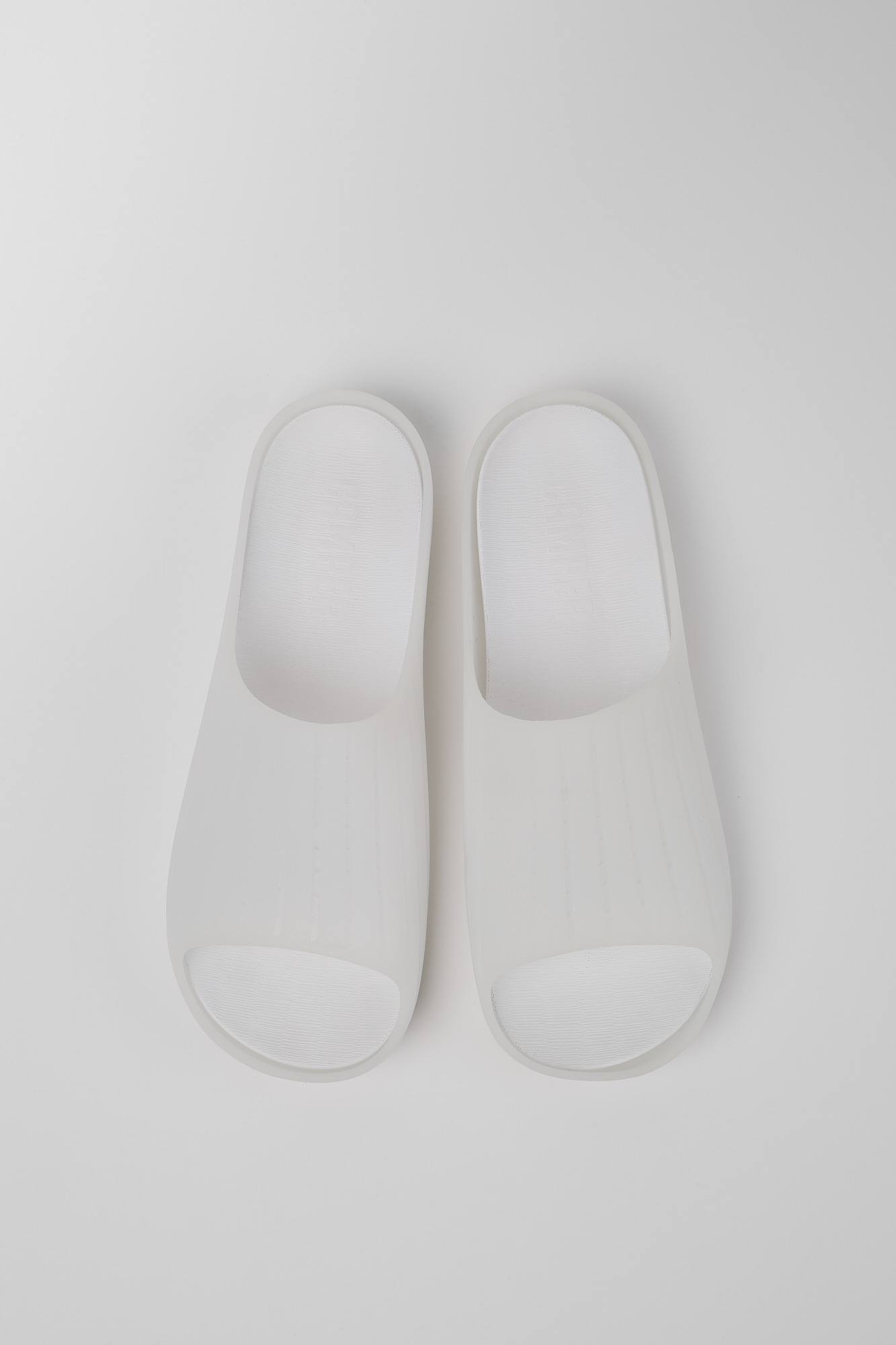 Wabi - White monomaterial sandals for men
