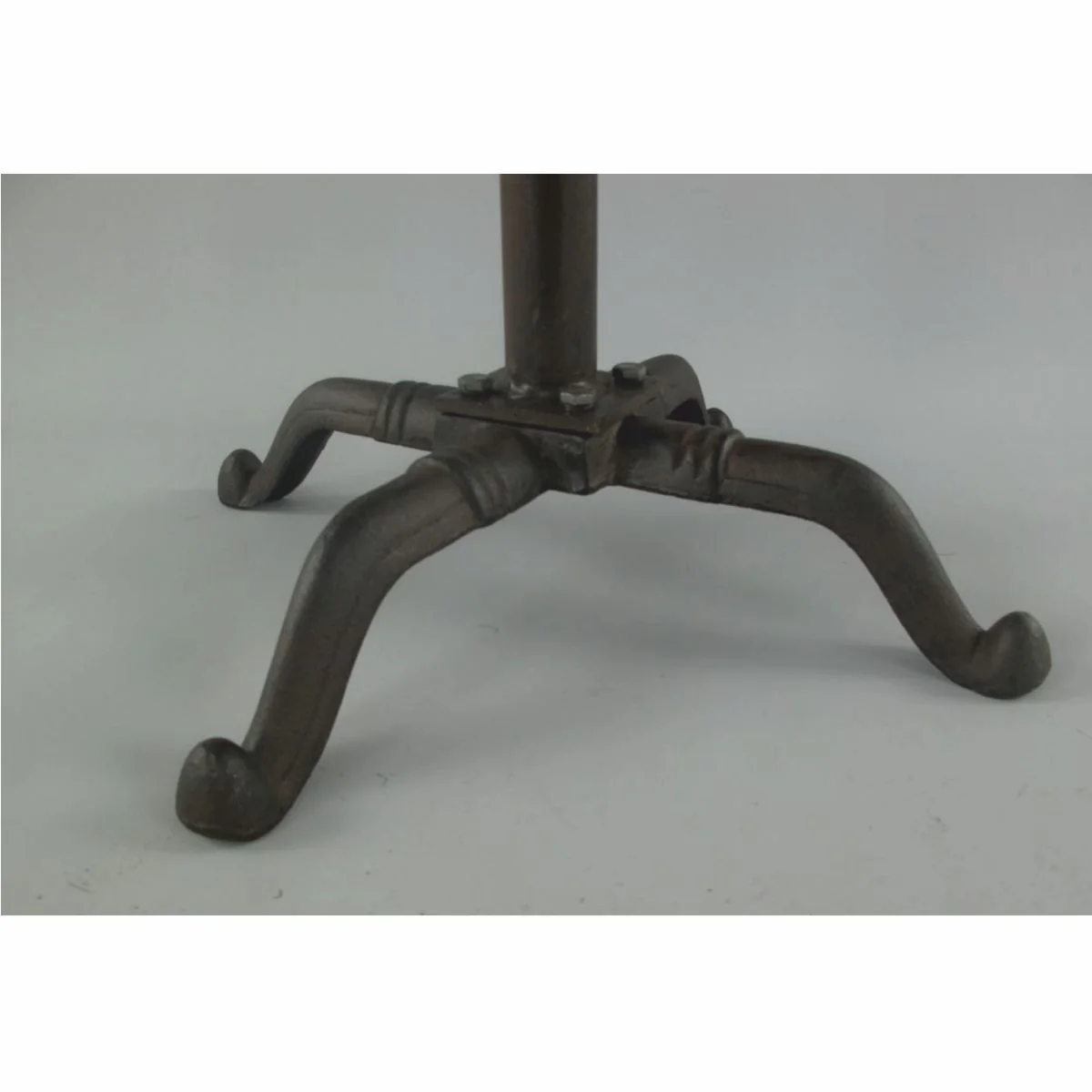 Casa Padrino Taburete de Bar de Hierro Fundido de Estilo Industrial Marr¨®n R¨²stico A. 75 cm