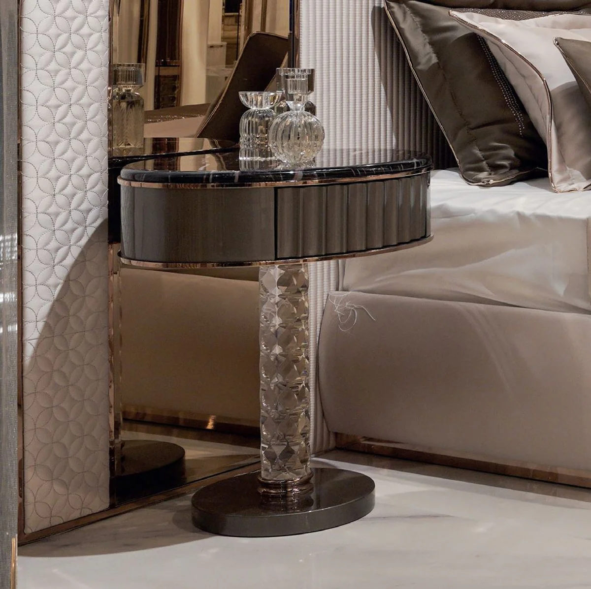 Casa Padrino mesita de noche Art Deco de lujo negro / gris / cobre 60 x 45 x A. 66 cm - Mesita de noche con cajón y tapa de mármol artificial - Muebles de dormitorio Art Deco de lujo