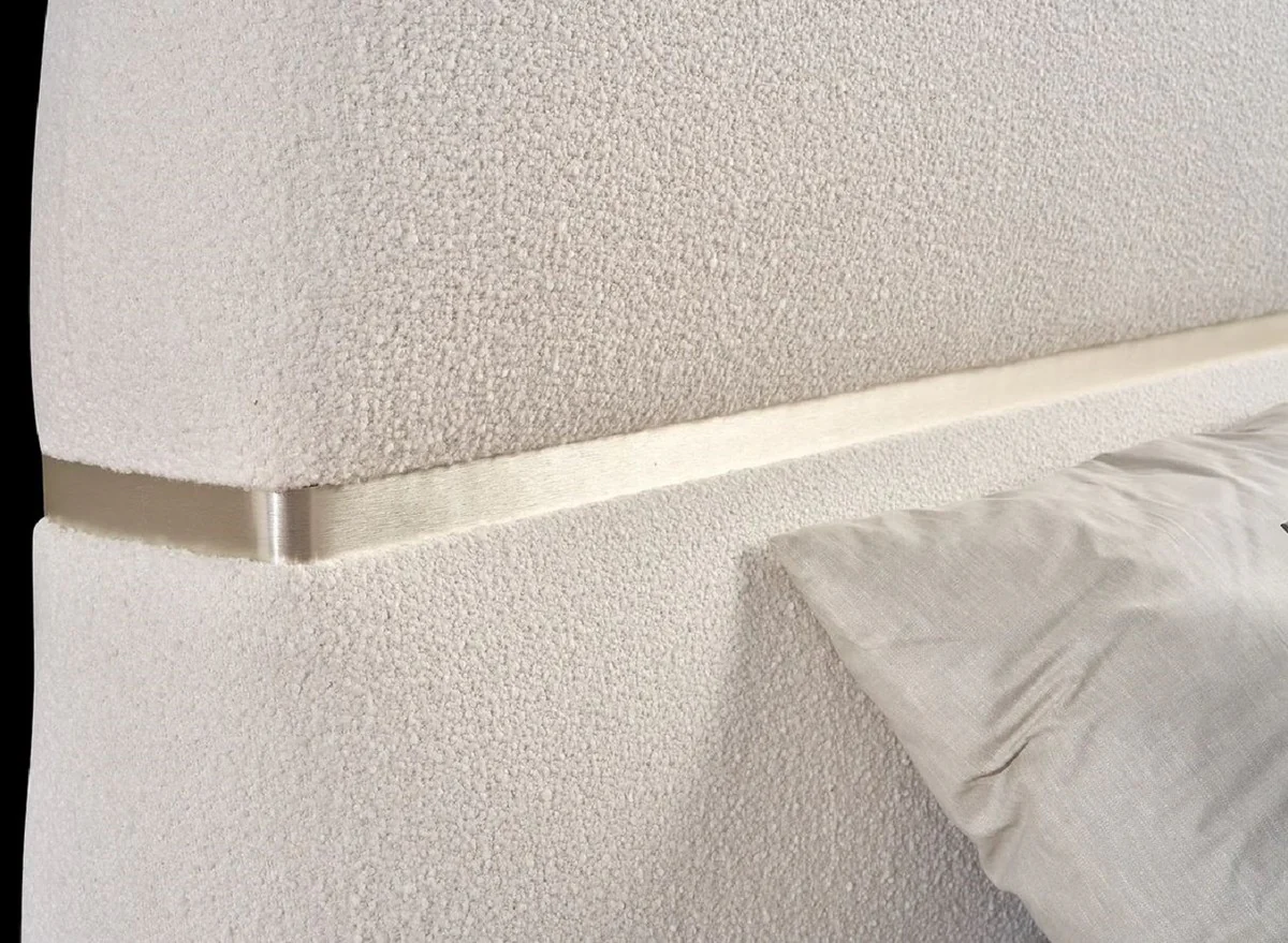 Casa Padrino cama doble de lujo crema / oro 230 x 244 x A. 130 cm - Cama de madera maciza con cabecero - Muebles dormitorio - Muebles hotel - Muebles de lujo - Interior de lujo