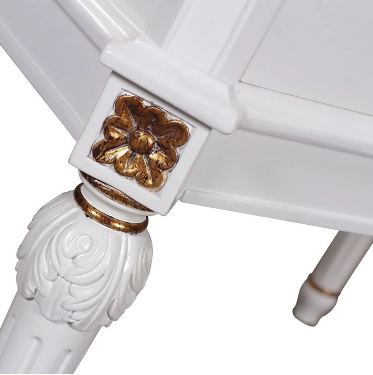 Casa Padrino mesita de noche barroco de lujo blanco / crema / oro antiguo / plata - Mesita de noche de madera maciza hecha a mano con tapa de mármol - Muebles de dormitorio barrocos