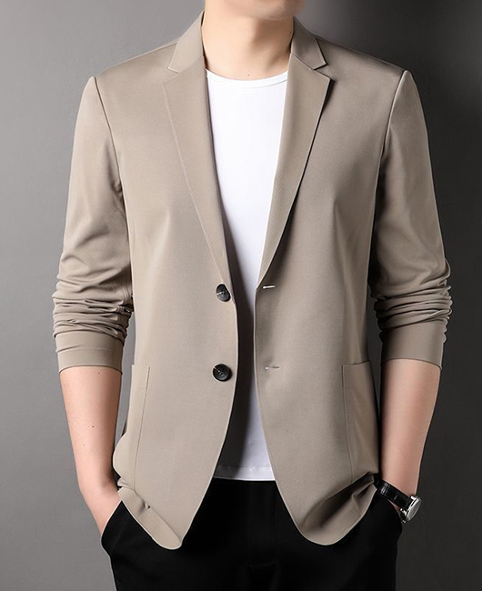 Daily Notch Lapel Buttons Utility Pockets Solid Blazer