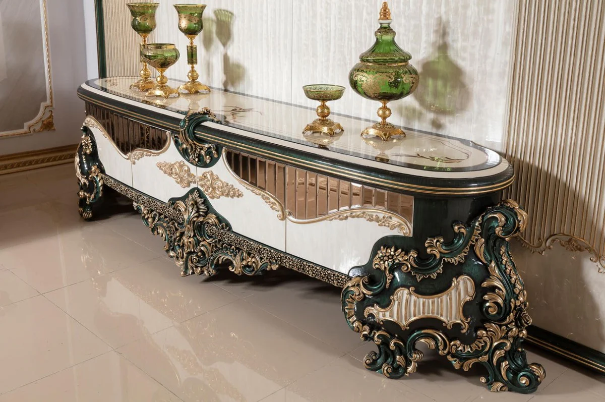 Casa Padrino armario de TV barroco de lujo crema / blanco / verde / oro - Magn¨ªfico aparador de sal¨®n con pared trasera - Muebles de sal¨®n barrocos - Muebles de lujo en estilo barroco