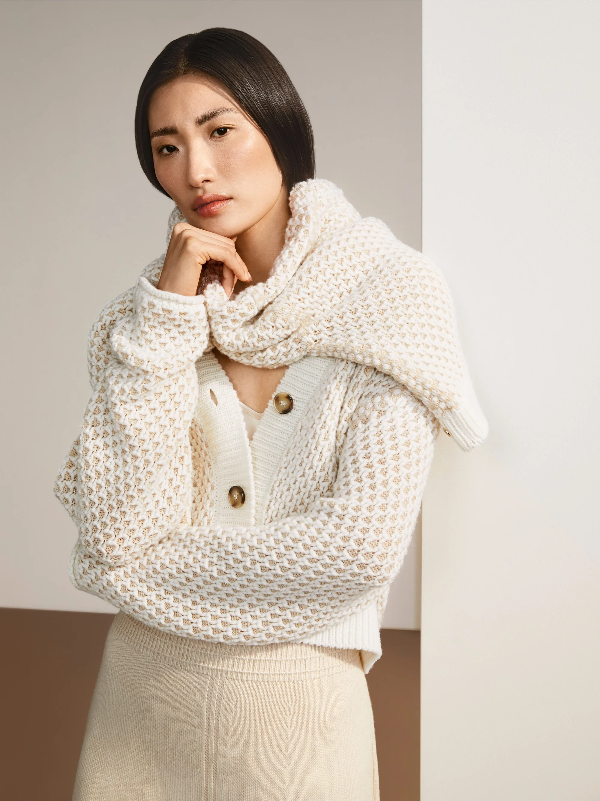 Marc-Cain Knitted in Germany elegant jumper