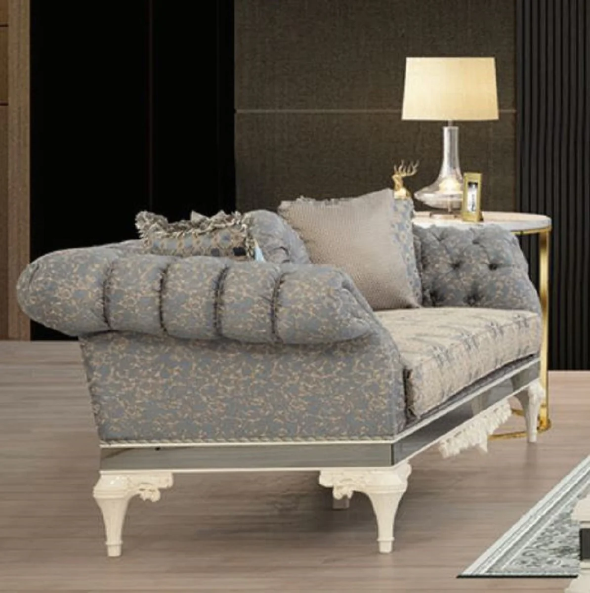 Casa Padrino sof¨¢ Chesterfield barroco de lujo gris / beige / blanco - Magn¨ªfico sof¨¢ de sal¨®n con cojines decorativos - Muebles de sal¨®n barrocos