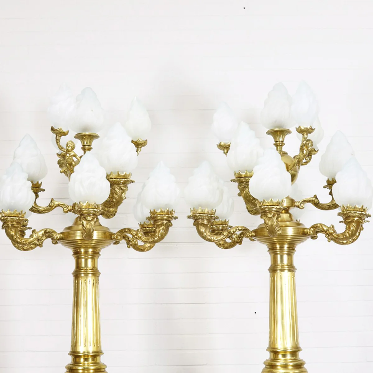 Casa Padrino baroque stand chandelier with marble pillars set mod2 cream / gold - Noble & Sumptuous