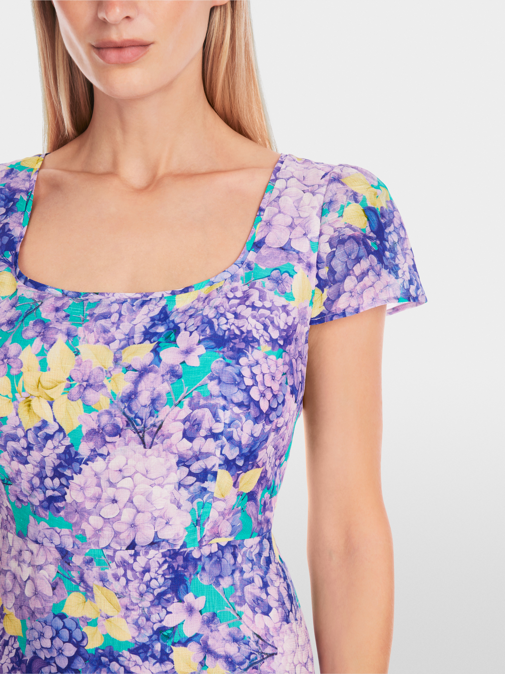 Marc-Cain Fitted floral print midi dress