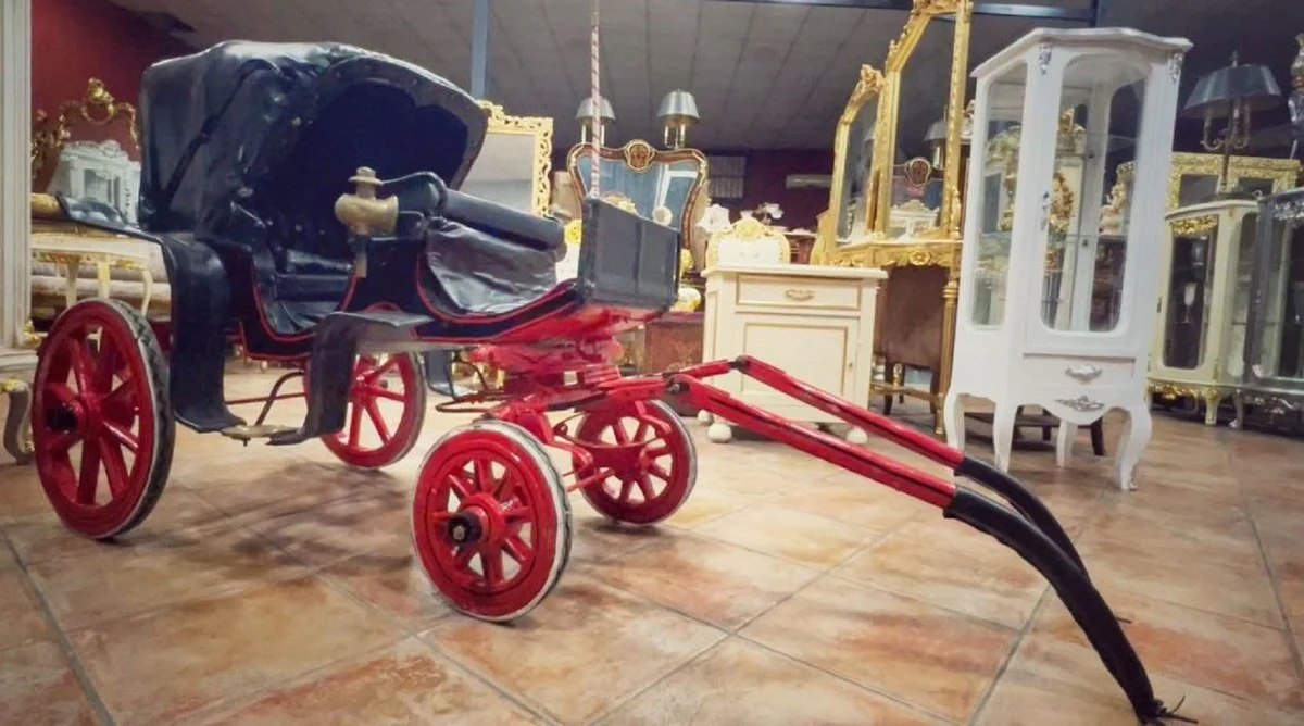 Casa Padrino carruaje infantil barroco negro / rojo - Magnífico carruaje infantil de estilo barroco - Carruaje de estilo barroco - Accesorios decorativos barrocos - Muebles barrocos