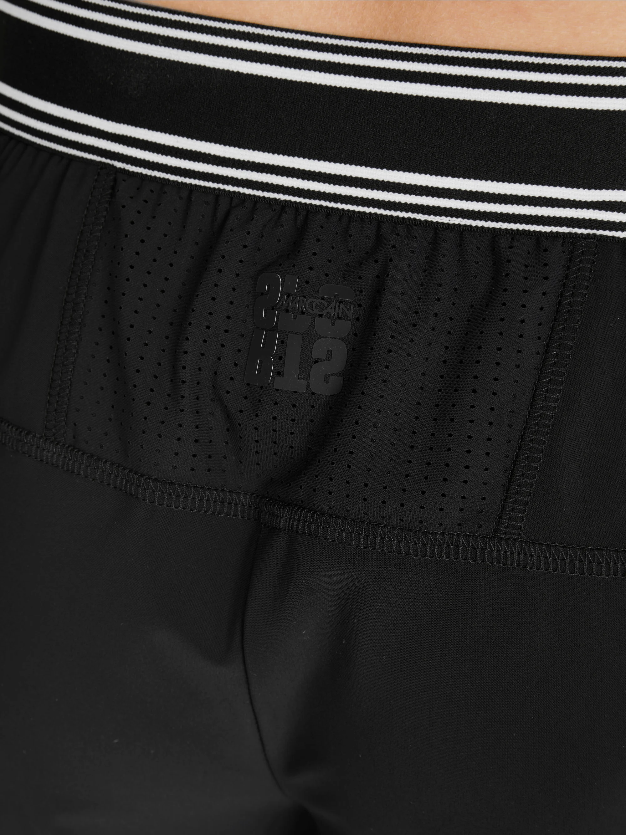 Marc-Cain Rethink Together elasticated shorts