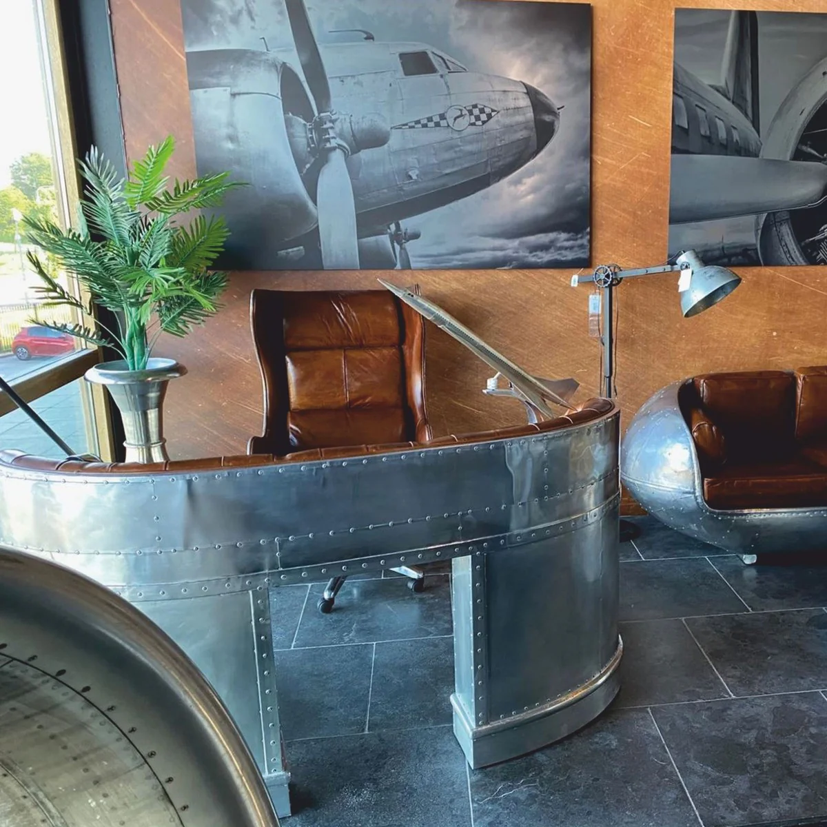 Casa Padrino Escritorio Avi¨®n de Aluminio Plate / Marr¨®n Oscuro 185 cm - Muebles de Oficina