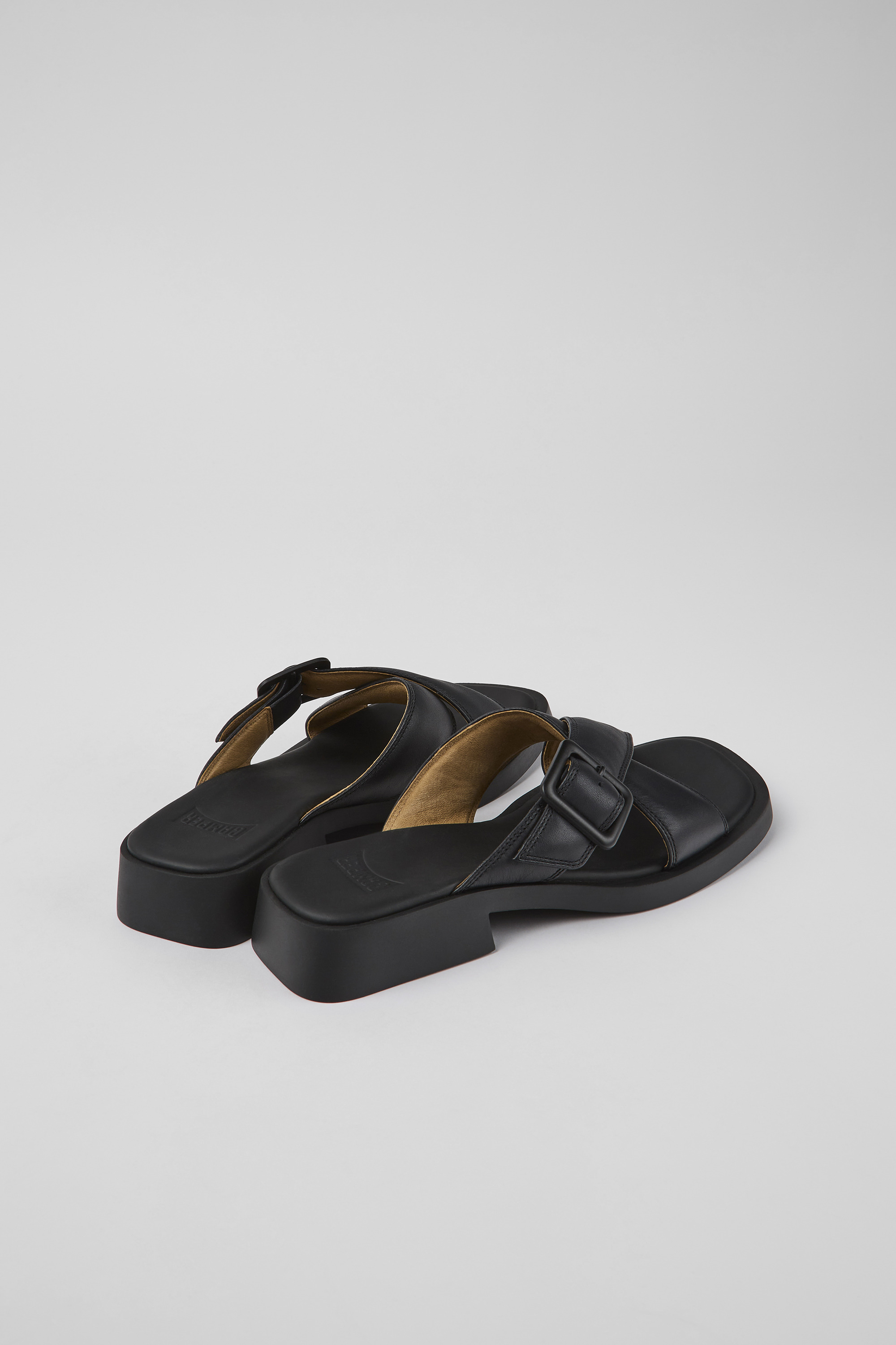 Dana - Black leather sandals for women