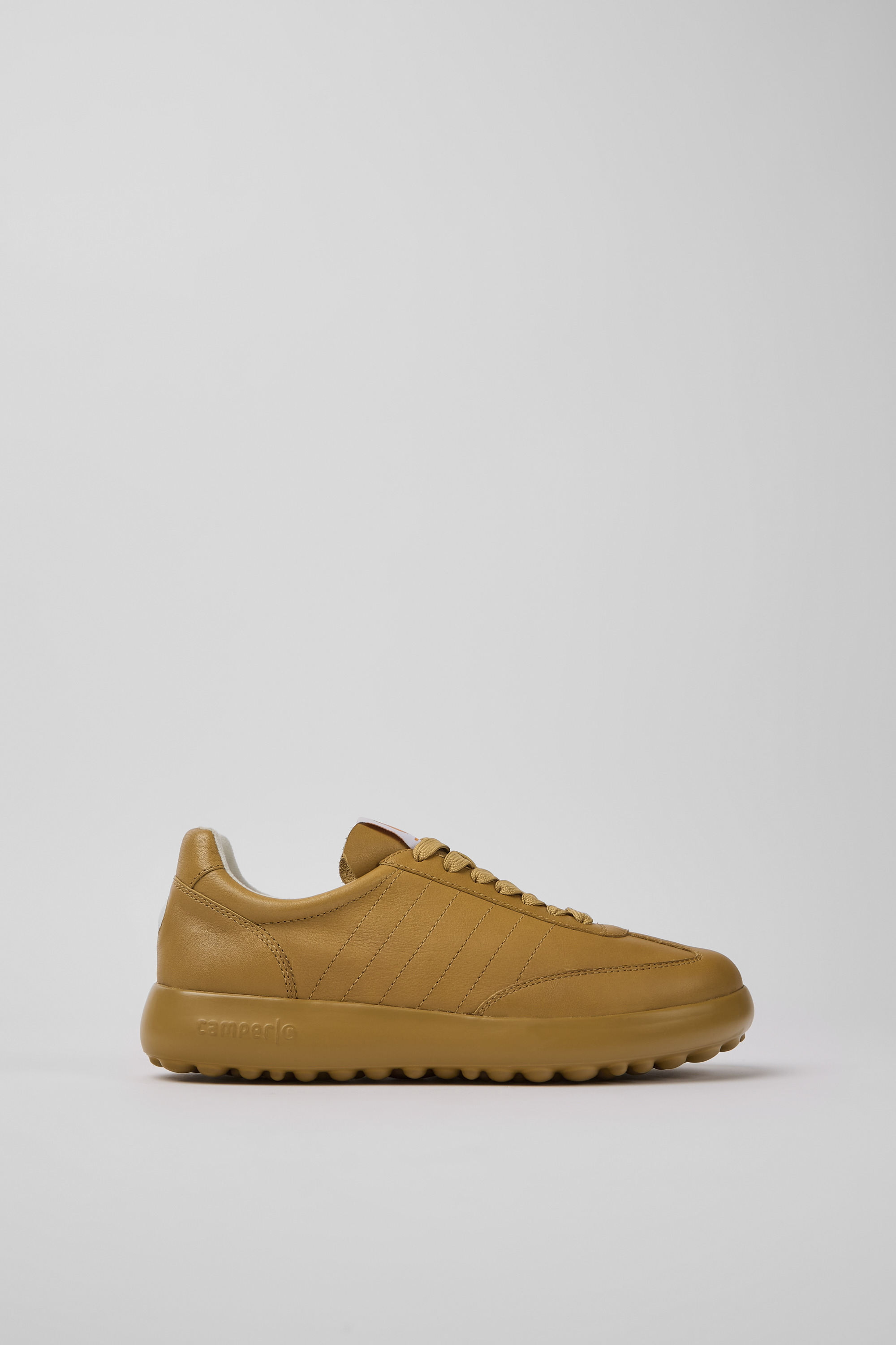 Pelotas XLite - Brown leather sneakers for women