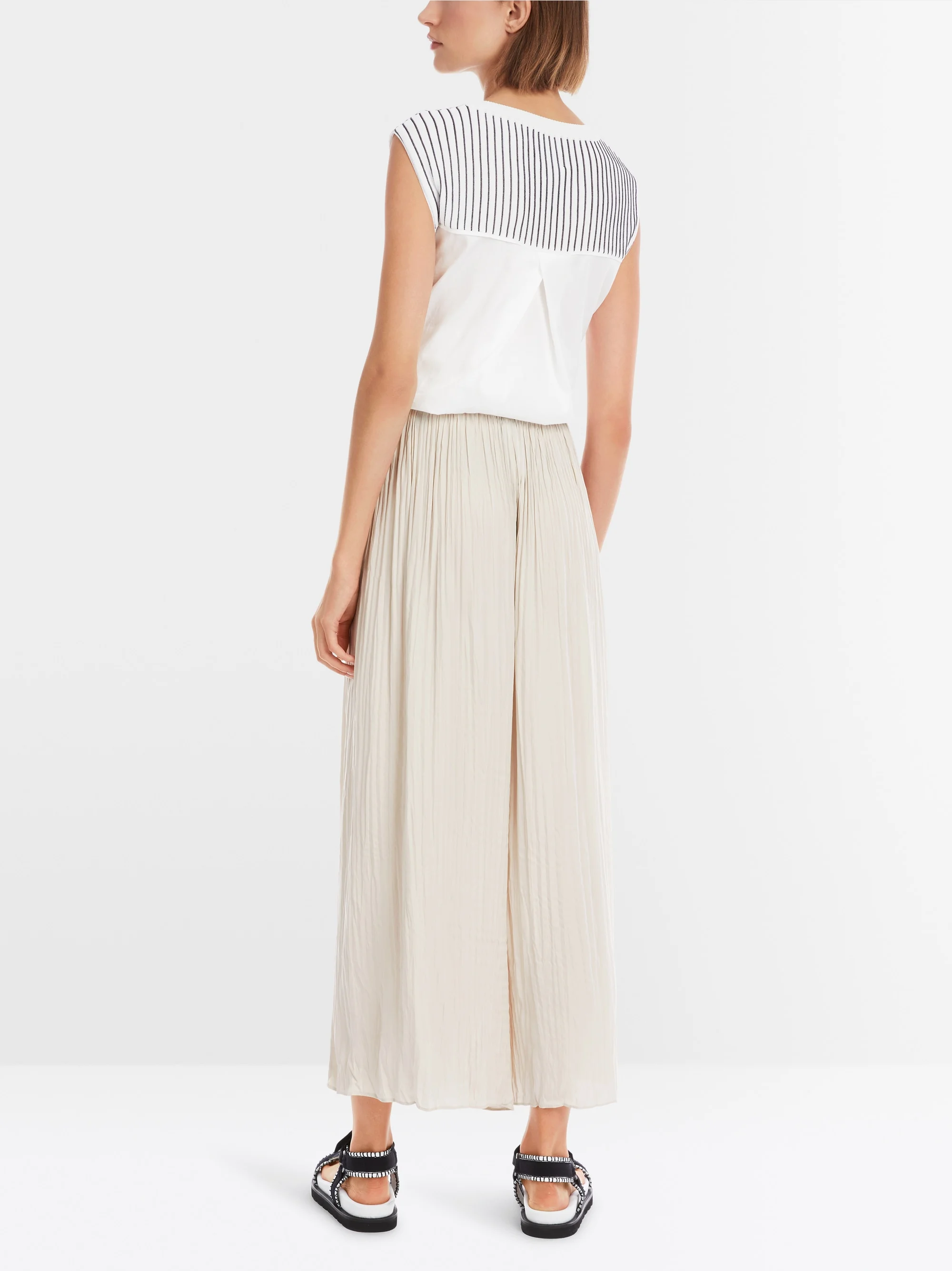 Marc-Cain WOLIN Rethink Together pleated trouers