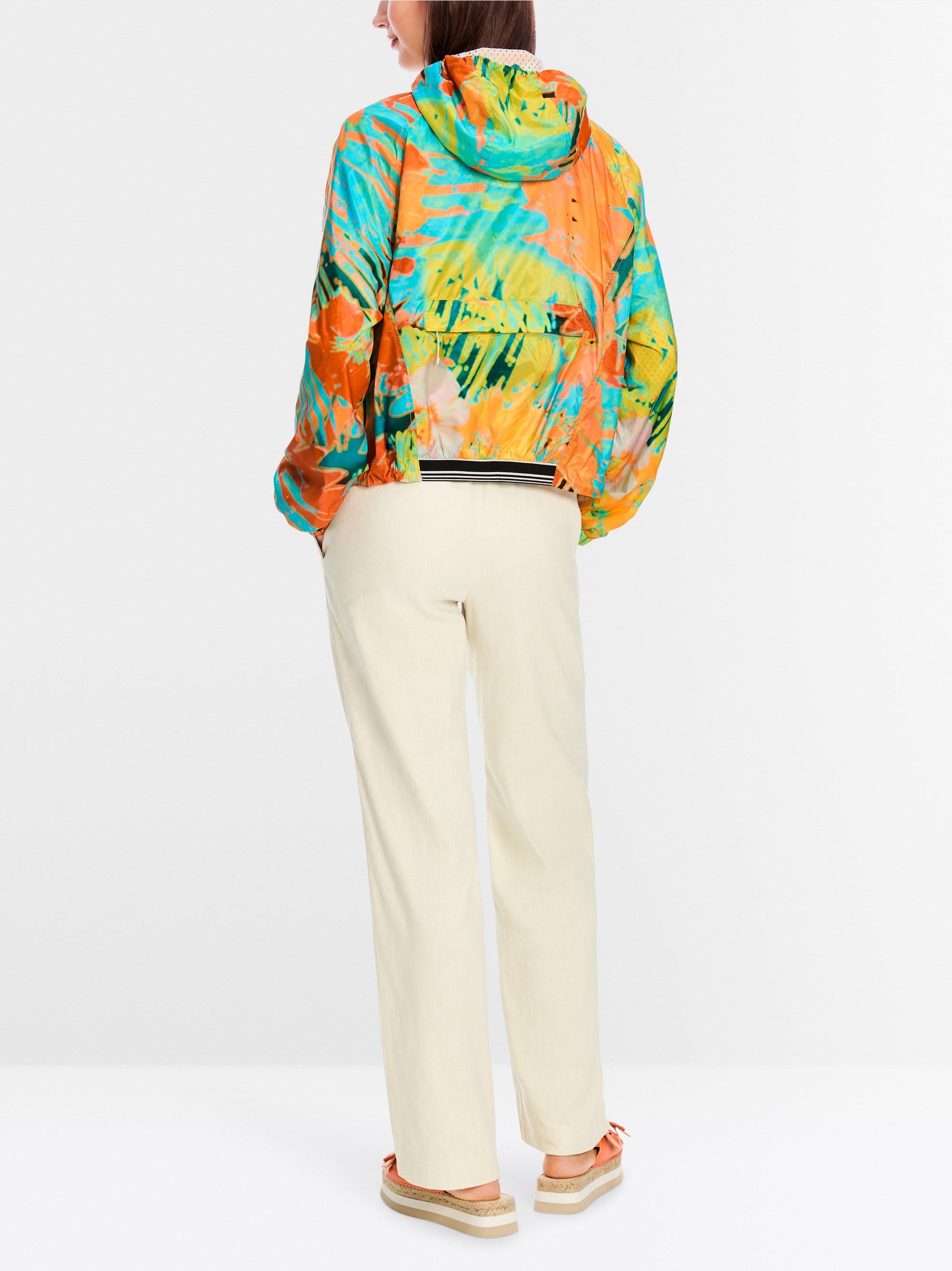 Marc-Cain Rethink Together outdoor jacket to go