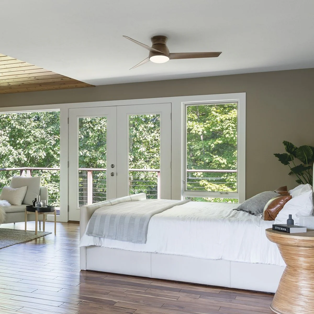 Casa Padrino ventilador de techo de lujo marrón 152 x A. 29 cm - Ventilador moderno regulable con iluminación LED y control remoto - Accesorios de Lujo