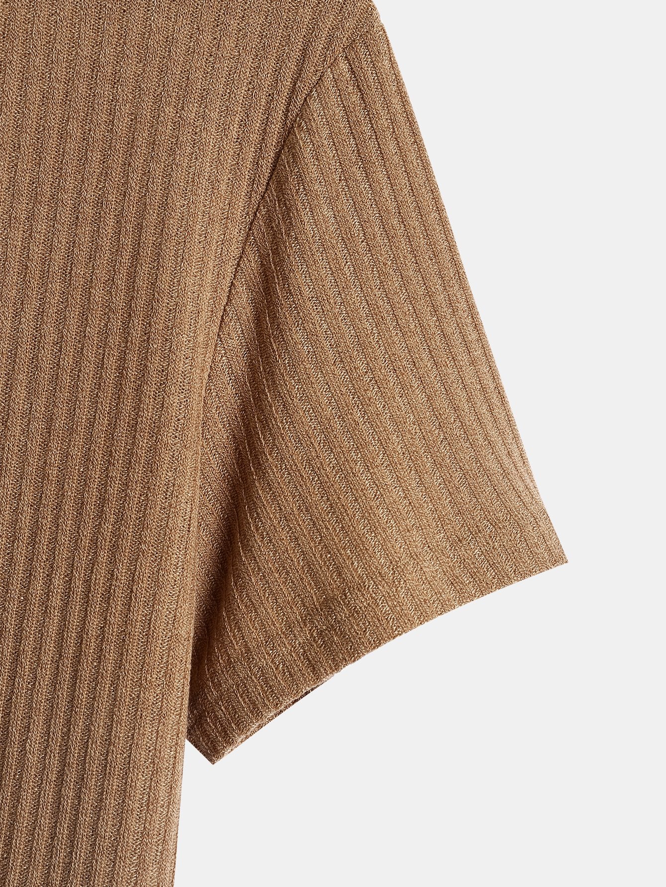 Muscle Fit Ribbed Henley Shirt