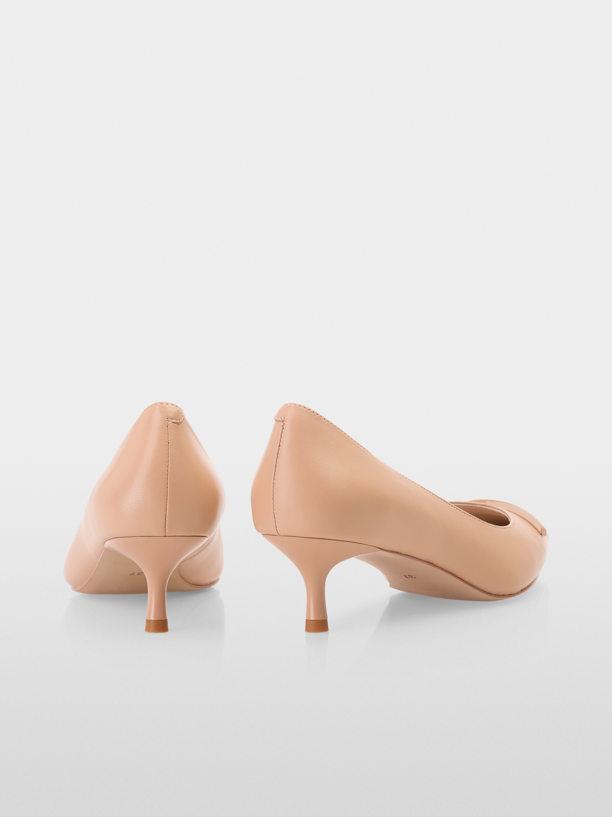 Marc-Cain Comfortable pumps with stiletto heel