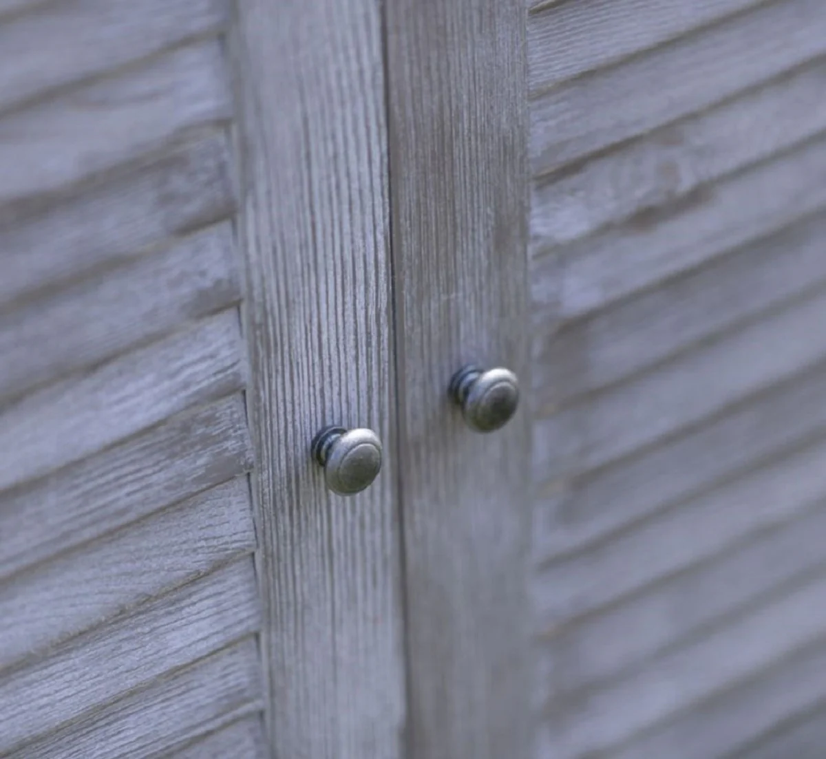 Casa Padrino aparador de estilo campestre blanco / gris 209 x 37 x A. 90 cm - Armario de madera maciza con 4 puertas - Muebles de madera maciza - Muebles de comedor - Muebles de estilo campestre