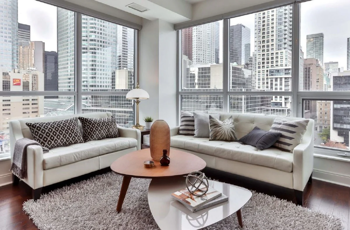 Casa Padrino lámpara de mesa barroco de de lujo latón con pátina / blanco Ø 30 x A. 60 cm - Lámpara de escritorio redonda de latón con pantalla de vidrio - Luces barrocos