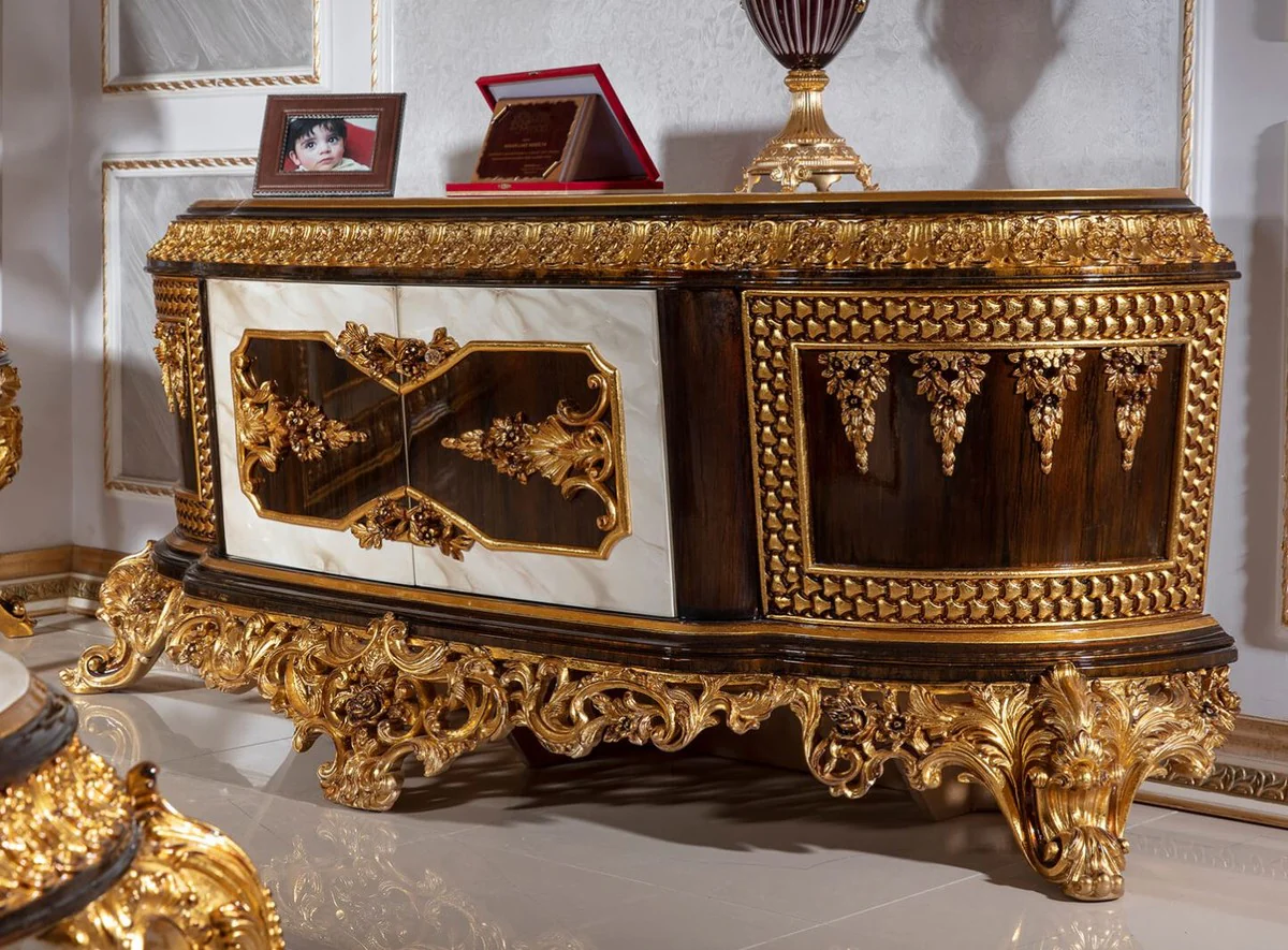 Casa Padrino gabinete TV barroco de lujo blanco / marr¨®n oscuro / oro - Magn¨ªfico aparador de madera maciza con aspecto de m¨¢rmol - Muebles de sal¨®n barrocos - Noble y Magn¨ªfico