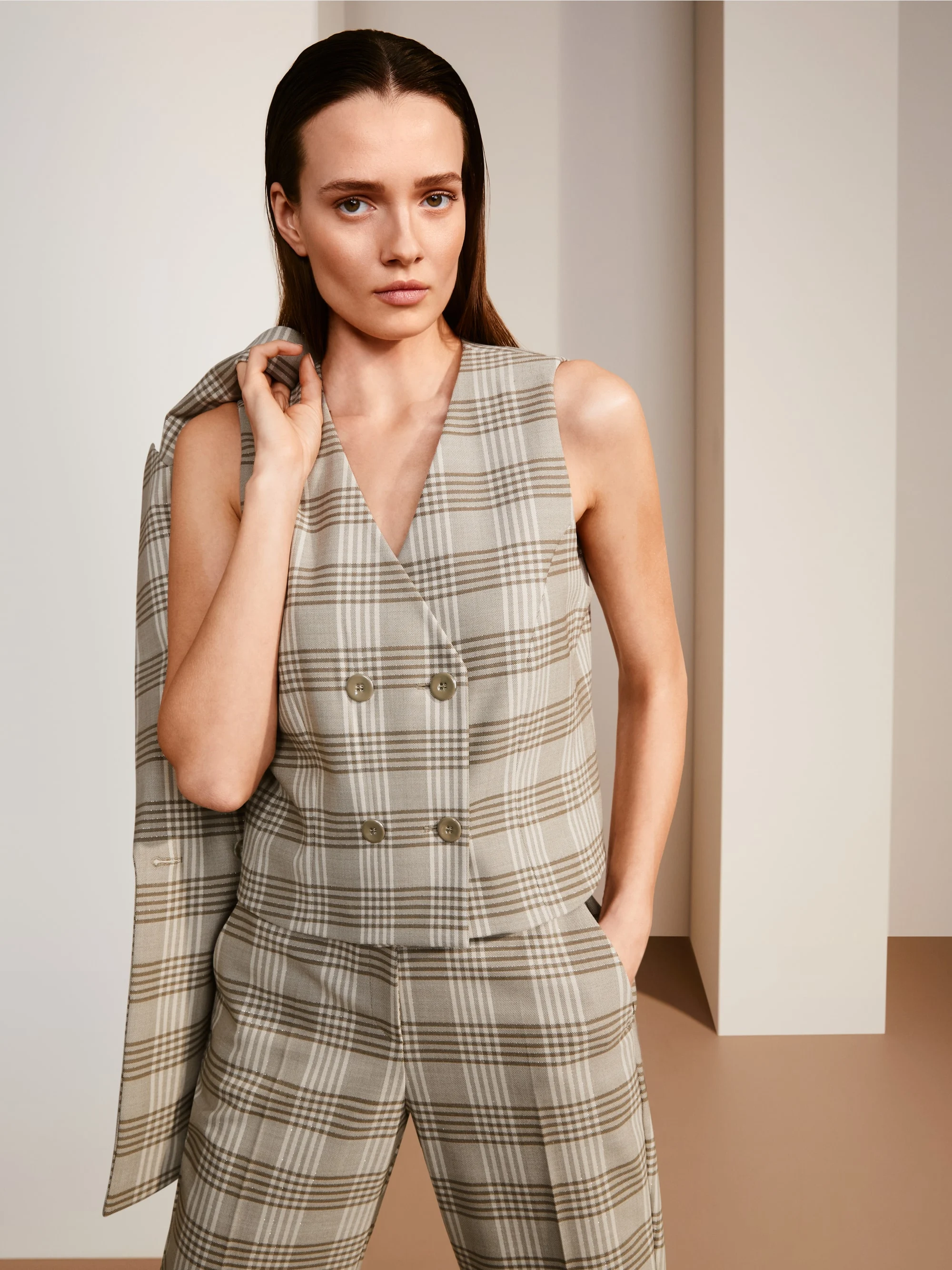 Marc-Cain Check gilet with lurex details