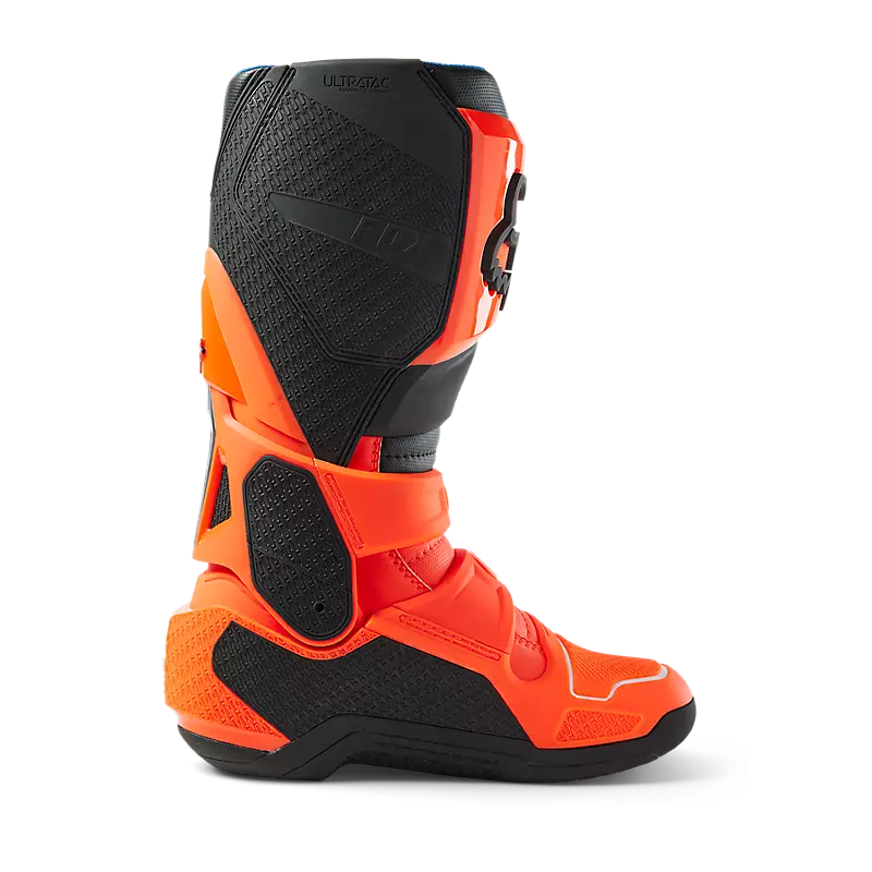 Instinct Boots