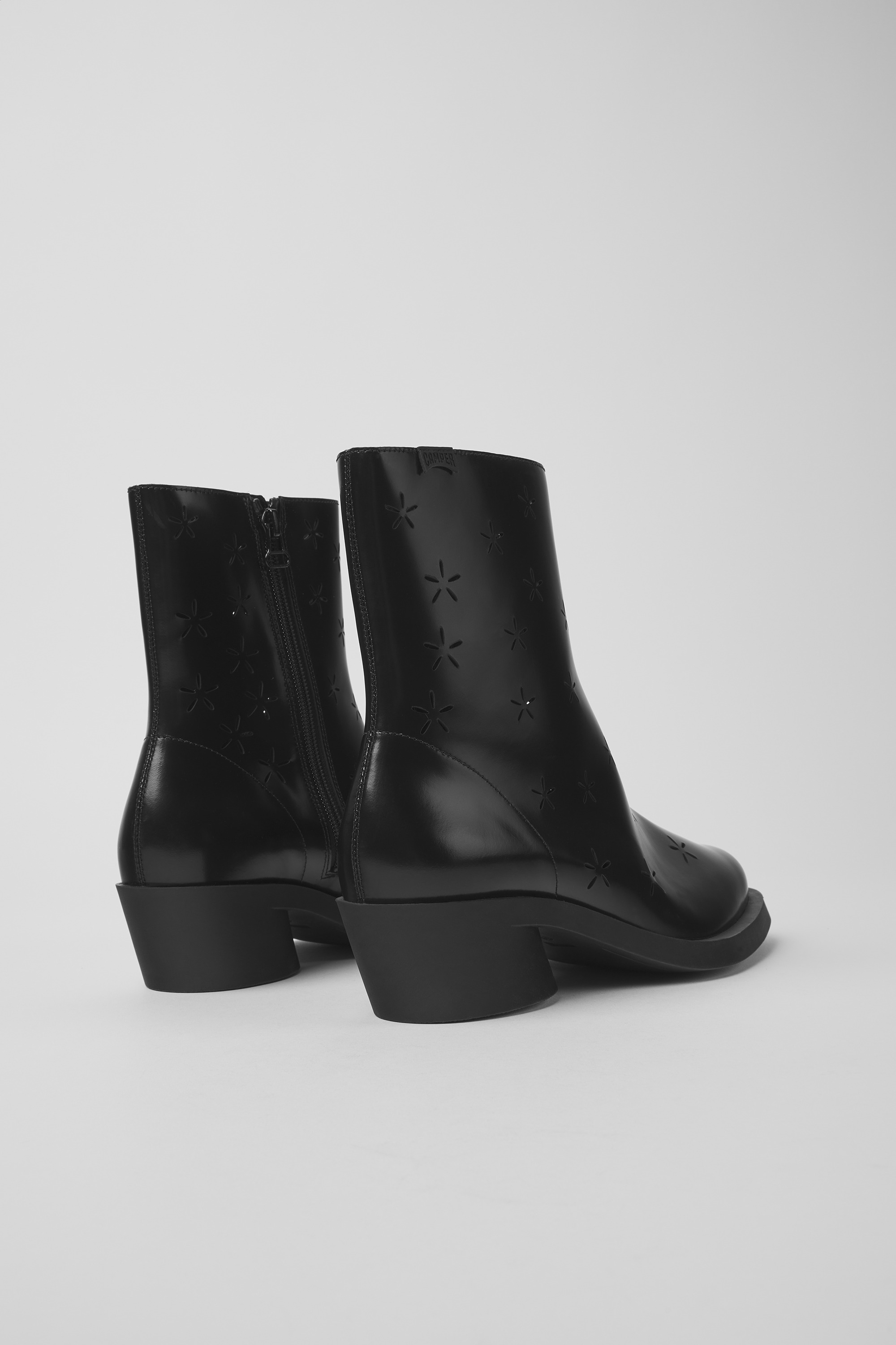 Bonnie - Black leather boots for women