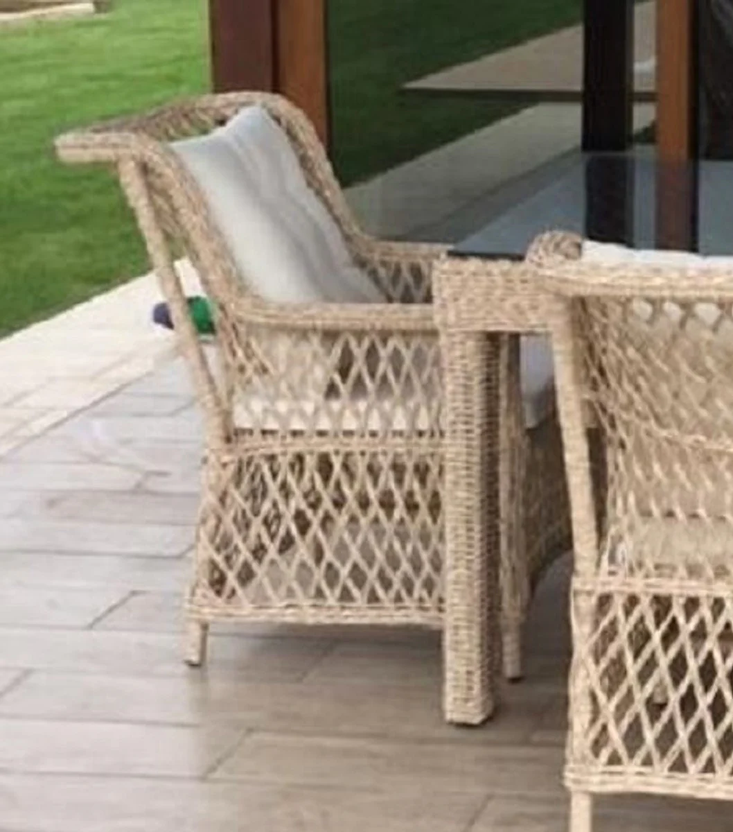 Casa Padrino conjunto de 6 sillas de jardín de lujo natural / blanco 57 x 61 x A. 80 cm - Sillas de ratán con reposabrazos y cojines - Muebles de jardín y terraza modernos de ratán