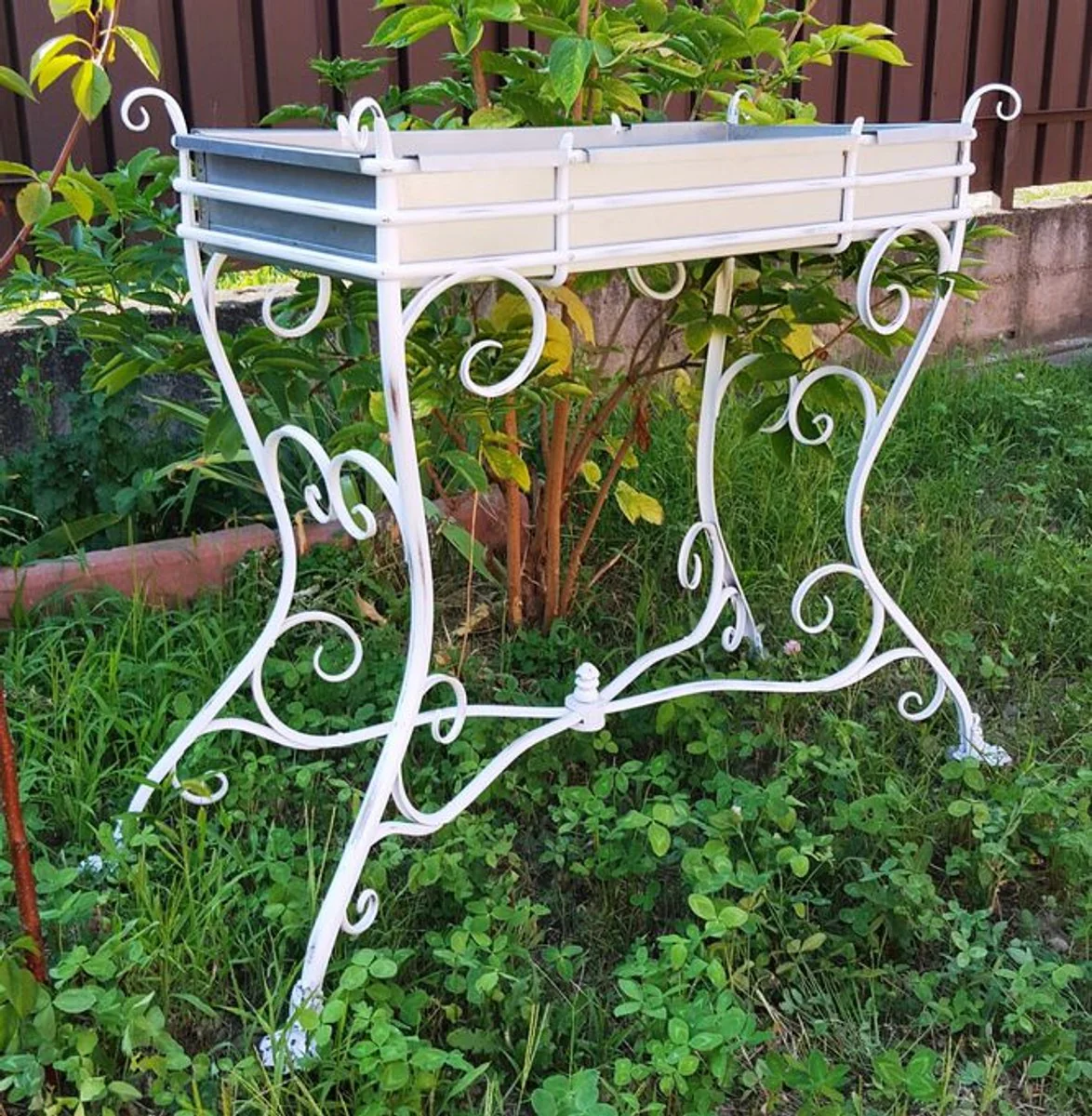 Casa Padrino camas de flores de hierro forjado - diversos colores - 113 cm x 45 cm x H83 cm - muebles de jardín de lujo