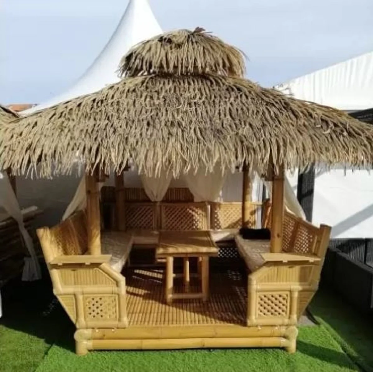 Casa Padrino Casa de Jard¨ªn de Lujo Natural 360 x 360 x A. 350 cm - Casa de Jard¨ªn de Bamb¨² Resistente a la Intemperie - Casa de Piscina de Bamb¨² - Casas de Jard¨ªn de Bamb¨² de Lujo