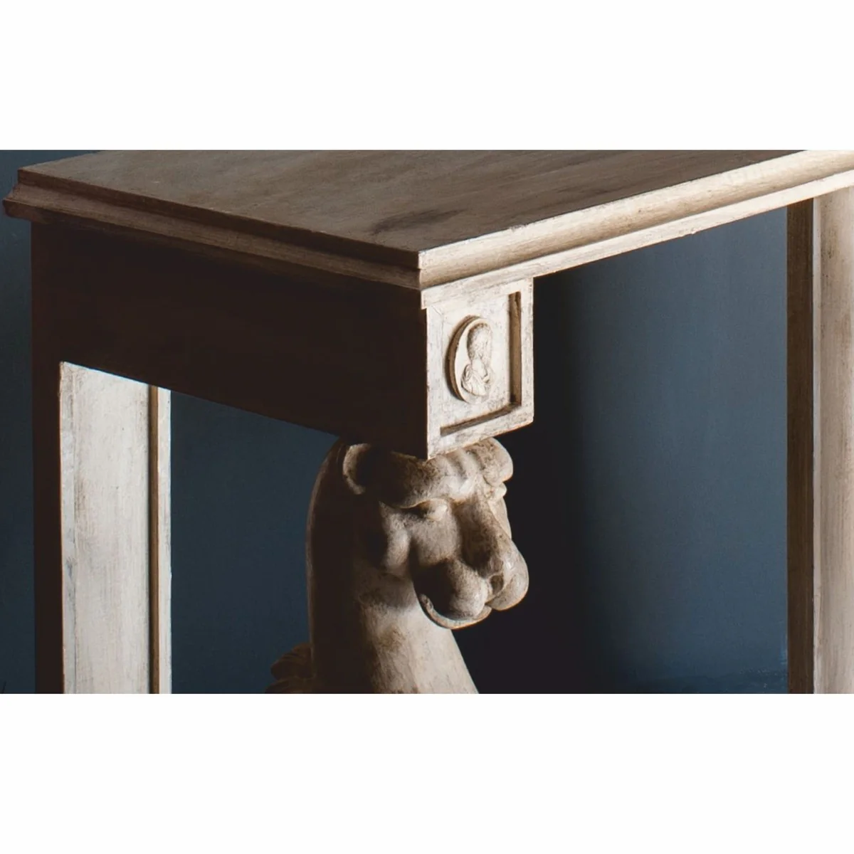 Casa Padrino Consola Barroco de Lujo Blanco Antiguo 104 cm - Muebles Barrocos - Hecho en Italia