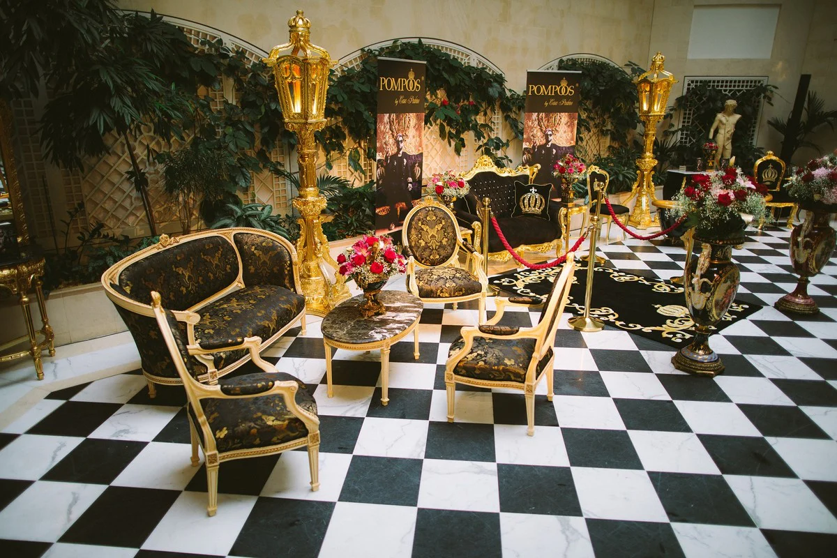 Pompöös by Casa Padrino baroque living room set cream / olive with a golden pattern - Pompöös baroque living room furniture designed by Harald Glööckler