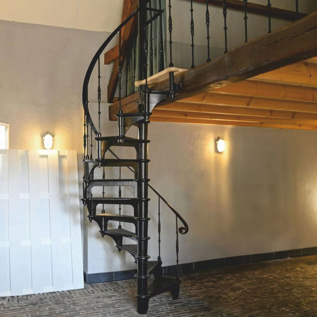 Casa Padrino escalera de caracol r¨²stica de hierro fundido con barandilla lado derecho negro Al. 300 cm