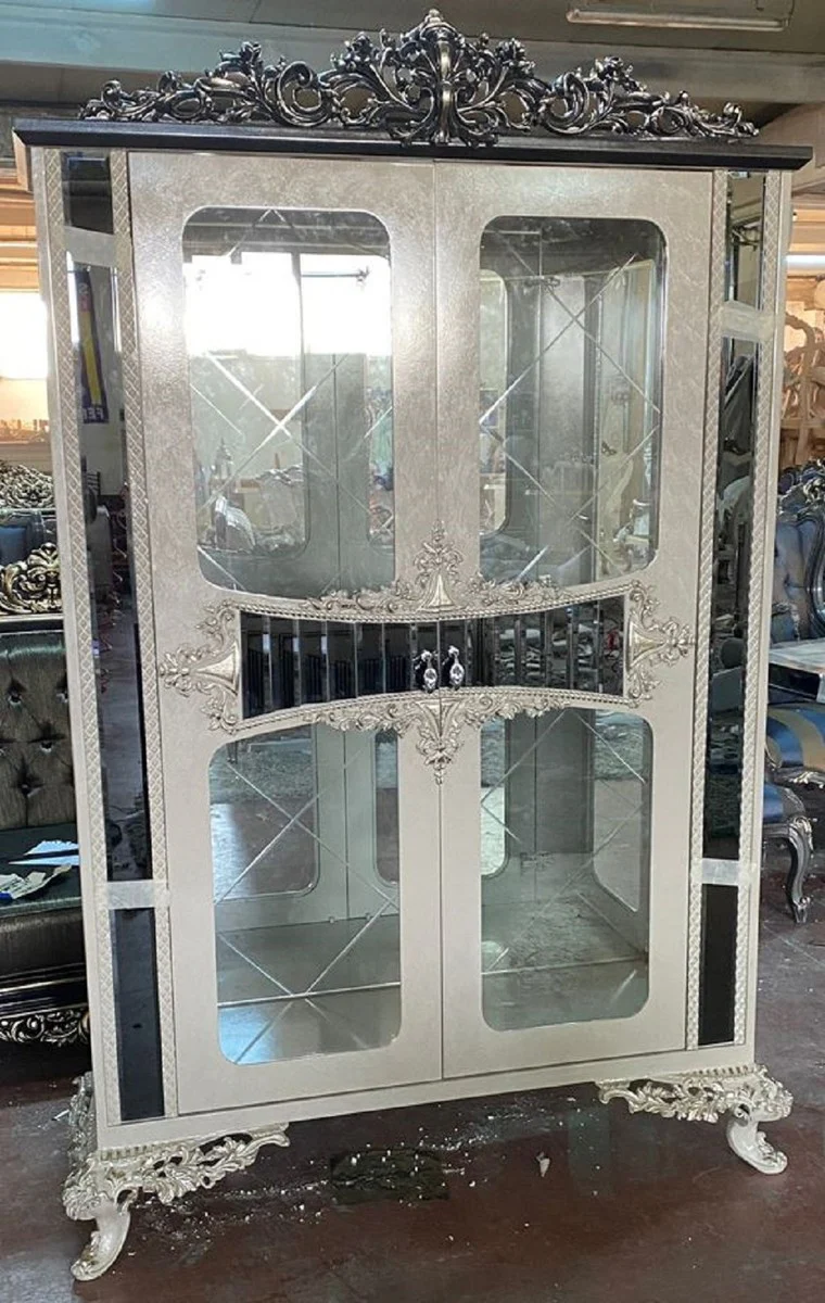 Luxus Barock Vitrine Creme / Silber / Grau / Gold - Handgefertigter Massivholz Vitrinenschrank mit 2 Glastüren - Luxus Möbel im Barockstil - Barock Möbel - Edel & Prunkvoll