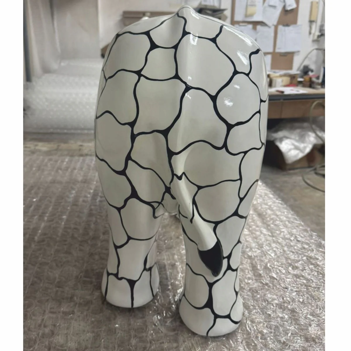 Deko Skulptur Elefant Weiß / Schwarz 84 x H. 57 cm - Deko Figur