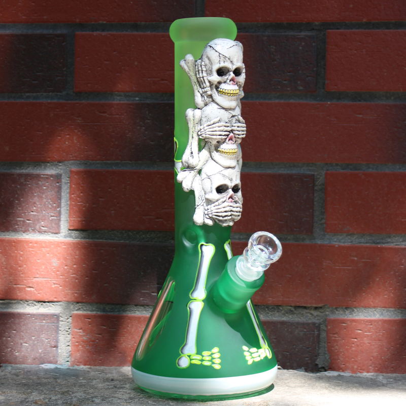 three skulls paster decoration water bong - RORA