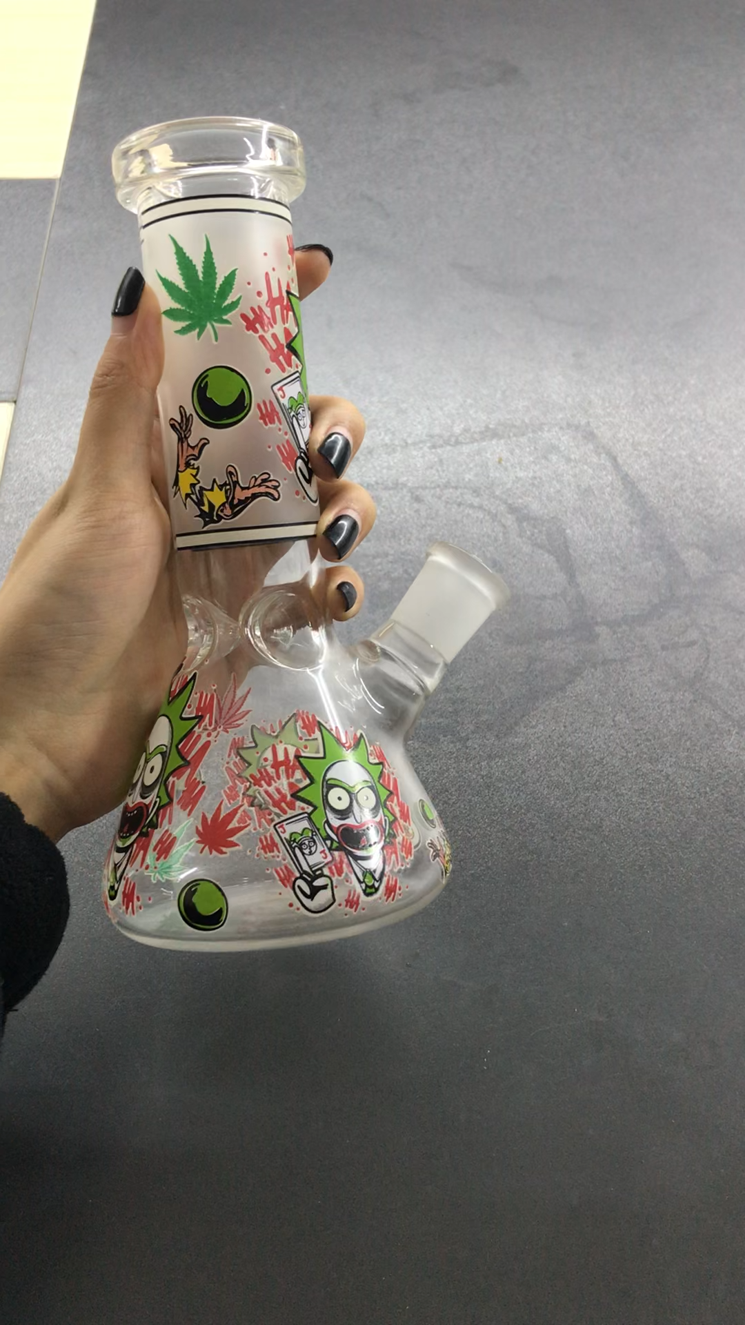Rick And Morty Luminous Glass Bong 7.9 Inches