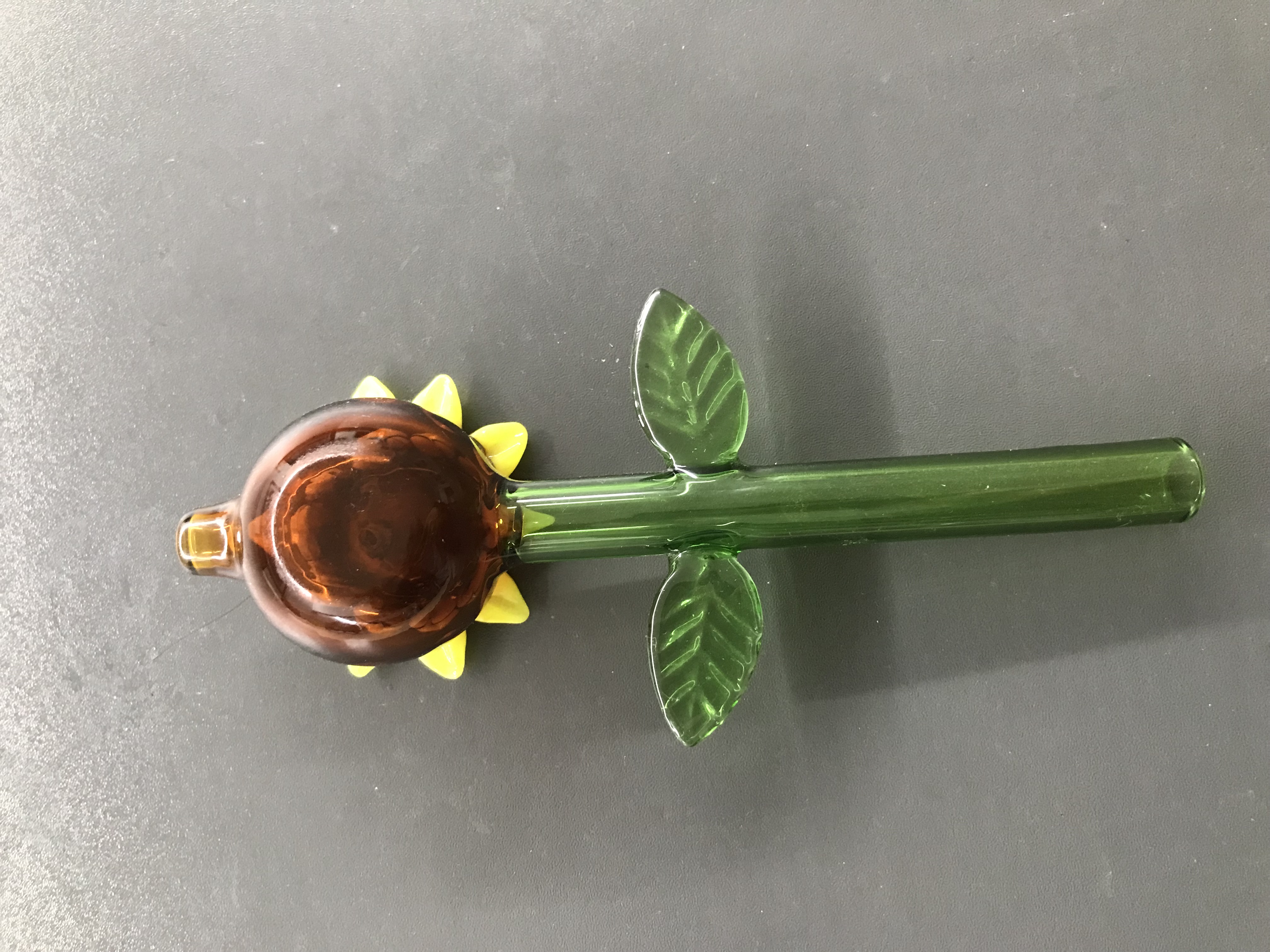 Sunflower Glass Pipe Sweet Puff Oil Burner Pipe Glass Bong