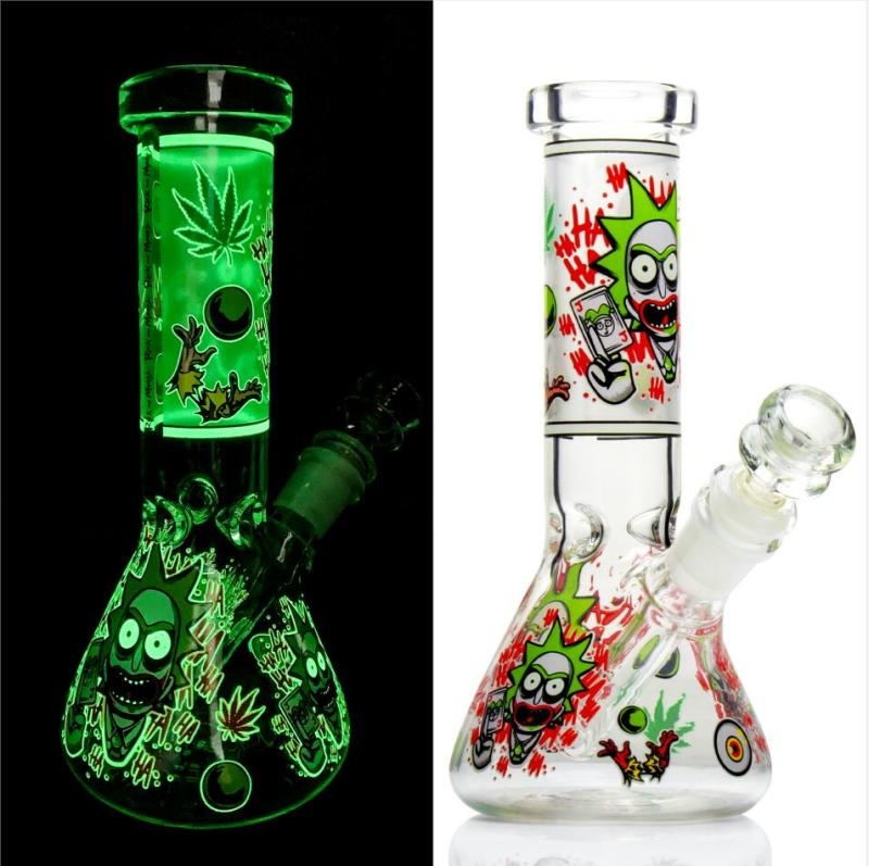 A Clean Bong Is a Happy Bong: A Step-By-Step Guide to Cleaner Glass - RORA