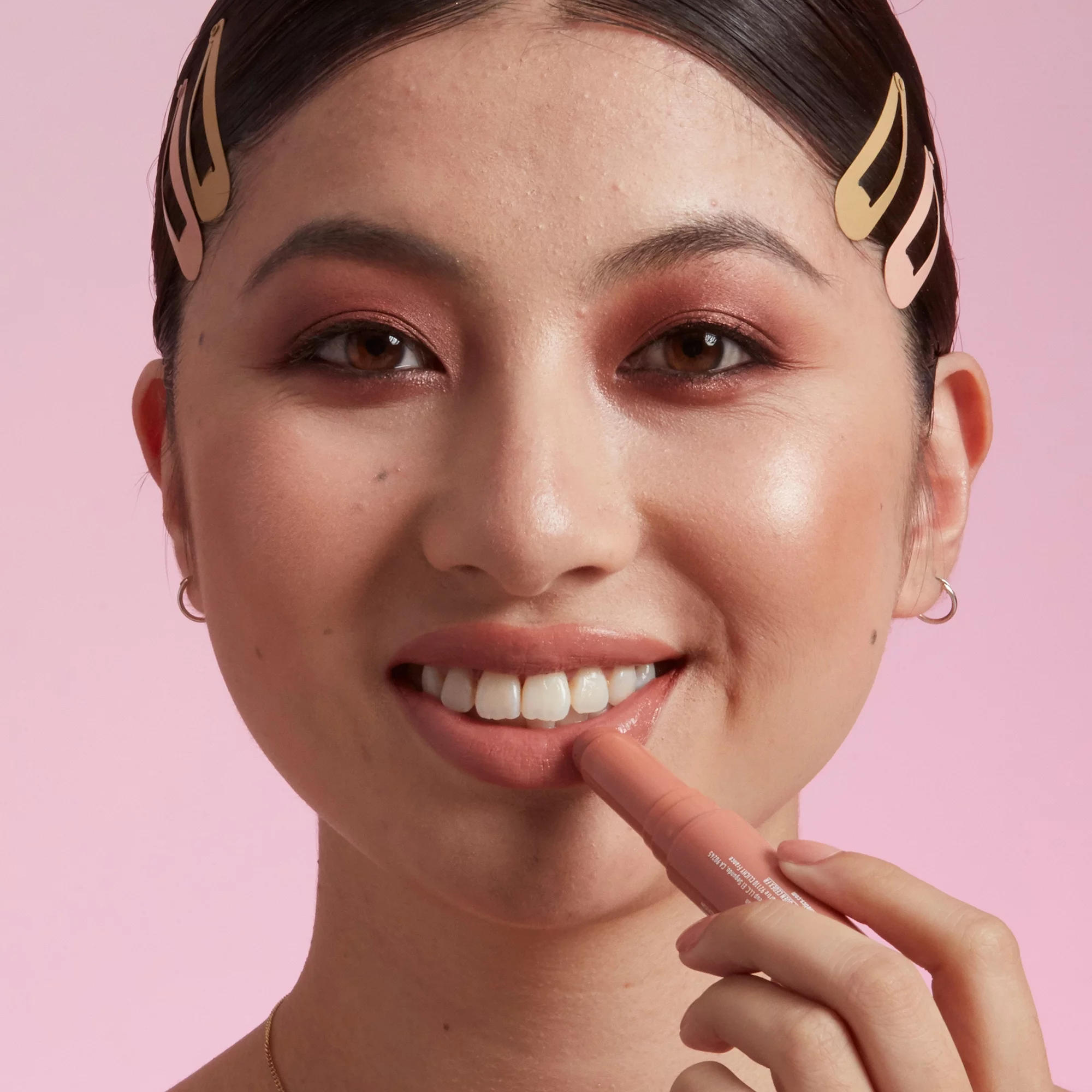 NYX Professional Makeup Filler Instinct Sheer Plumping Lip Balm, Hydrating formula, infused with Hyaluronic Acid and Ginger, Beach Casual