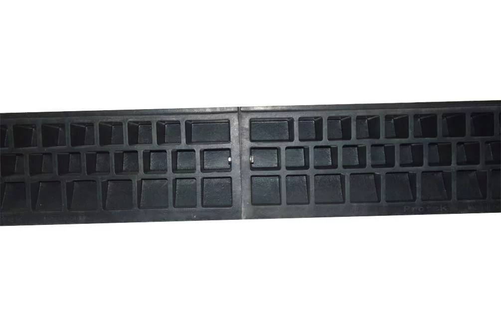 TECHTONGDA Low-speed Traffic wheelchair 35.5×10×4inch Rubber Loading Dock Rubber Curb 20 Ton Car Slope Ramp