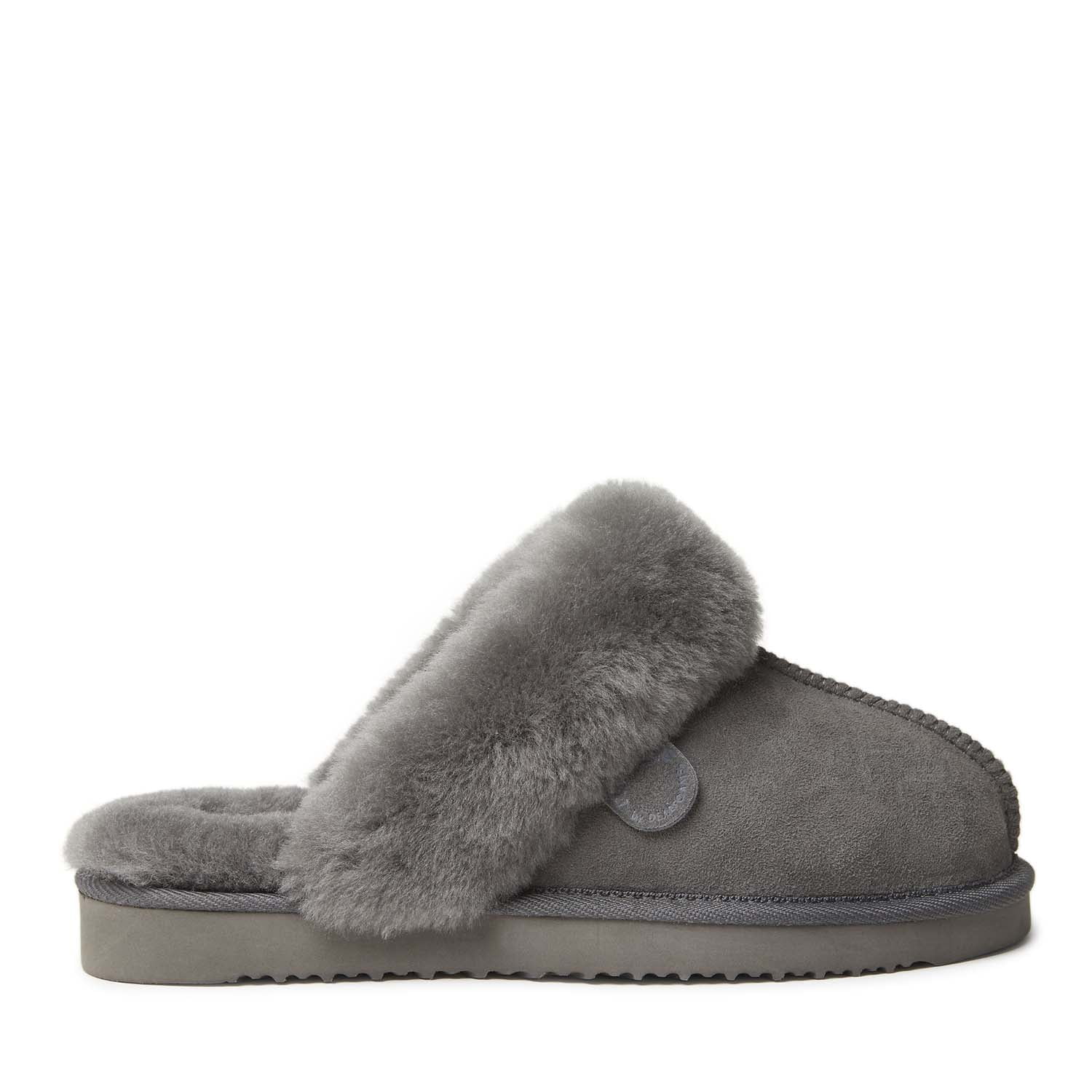 Fireside By Dearfoams Women's Sydney Genuine Shearling Scuff
