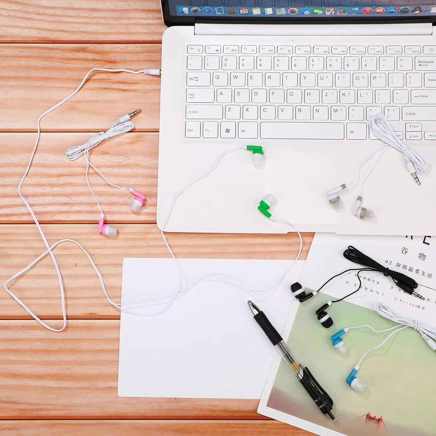 Konohan 100 Pack Kids Earbuds Wired Earphones Wired Earbuds Multipack Earbuds Earphones Headphones Earbuds for School