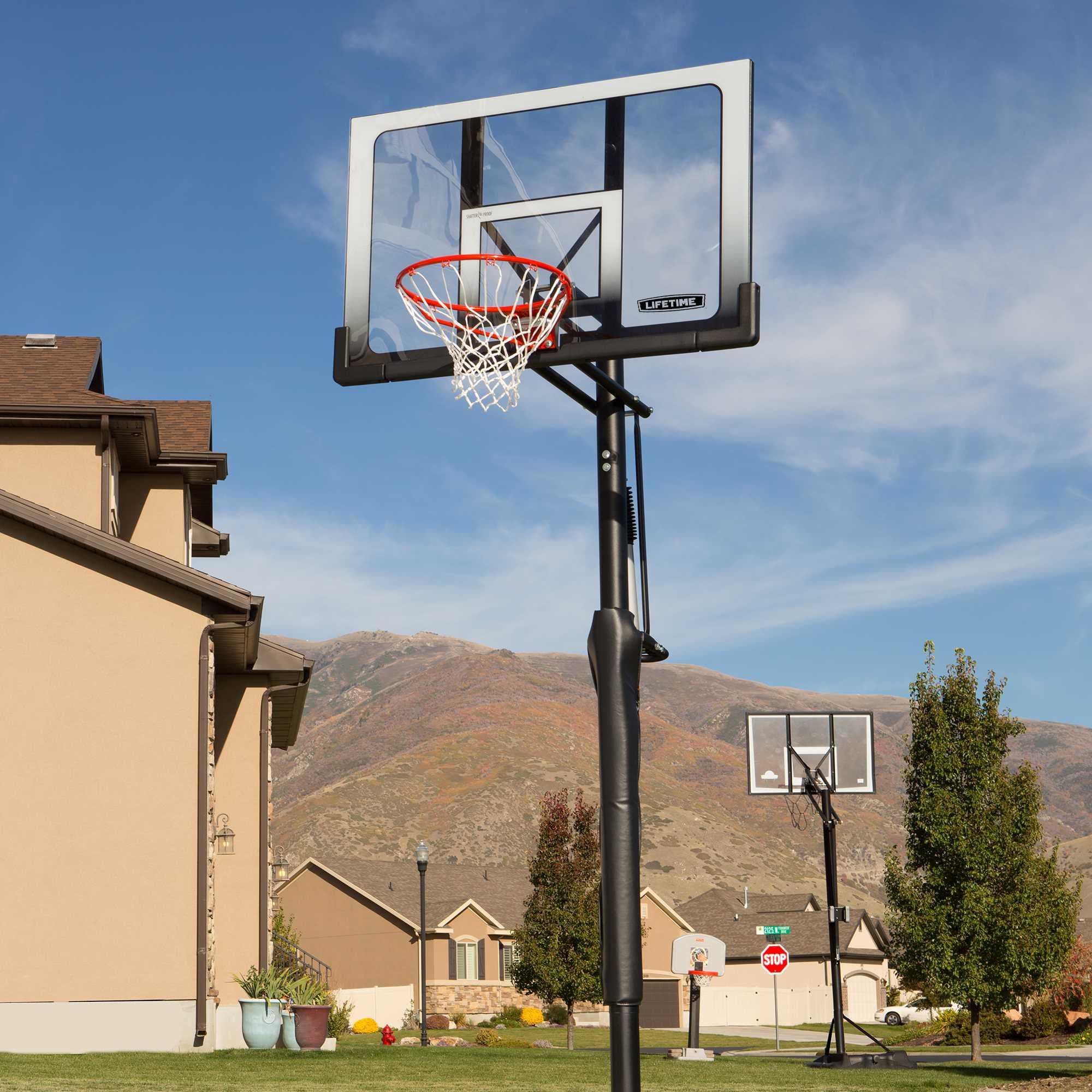 Lifetime Adjustable In-Ground Basketball Hoop 52-inch Polycarbonate - 71281