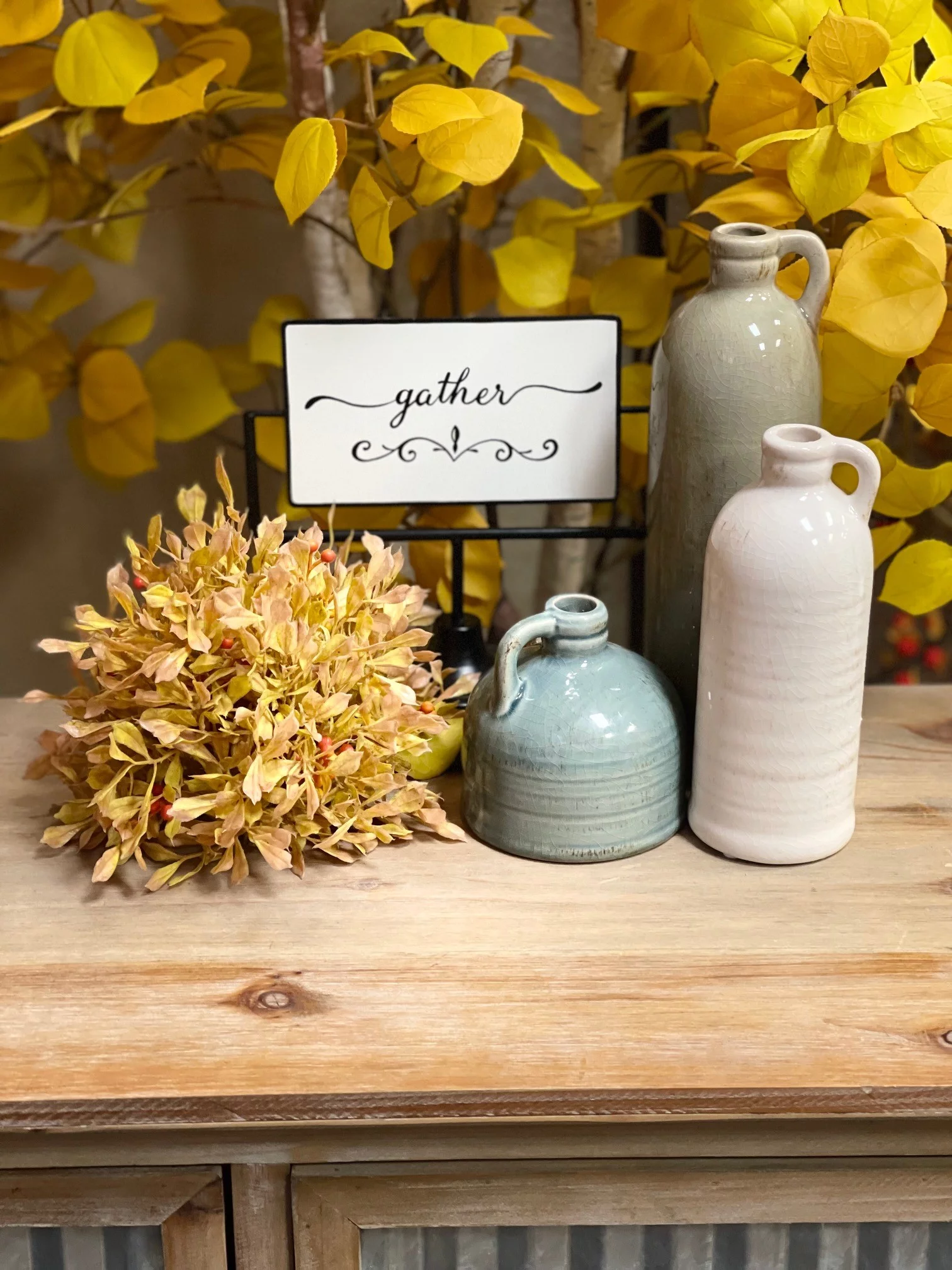 Sullivans Set of 3 Ceramic Jug Vases 10