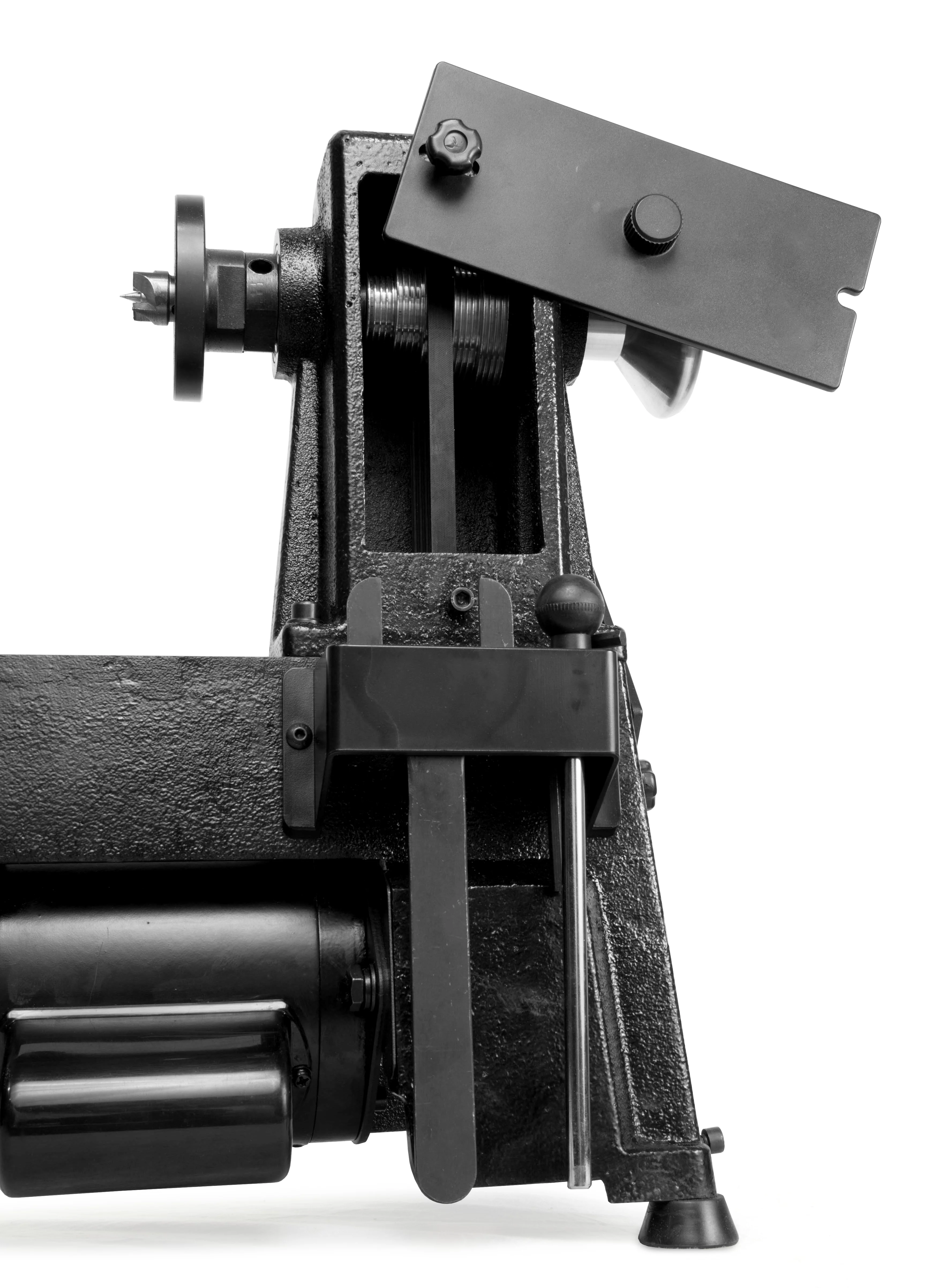 WEN 4.5-Amp 12-Inch by 18-Inch 5-Speed Benchtop Wood Lathe