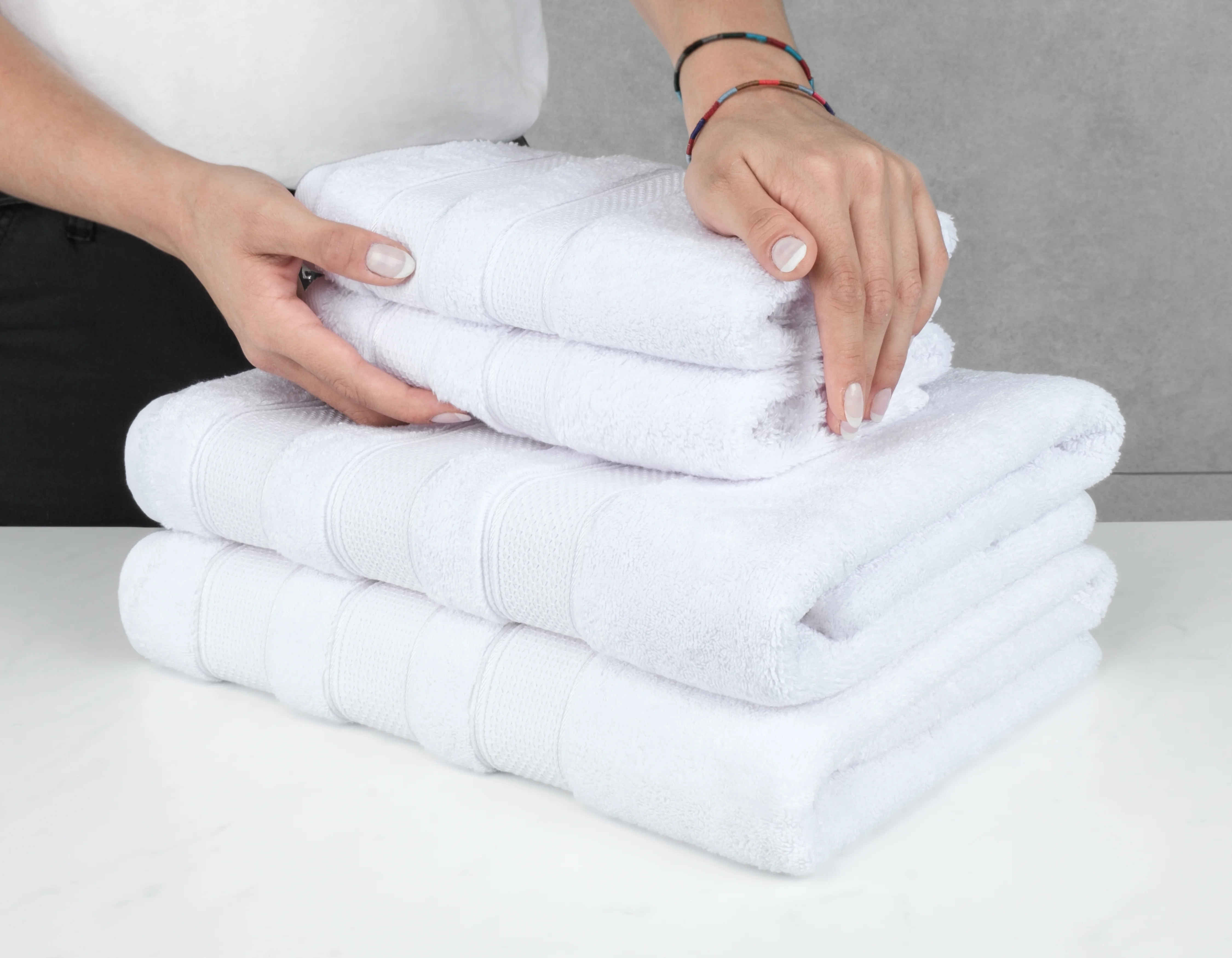 American Soft Linen Salem 6 Piece Bath Towel Set, 100% Combed Cotton, White