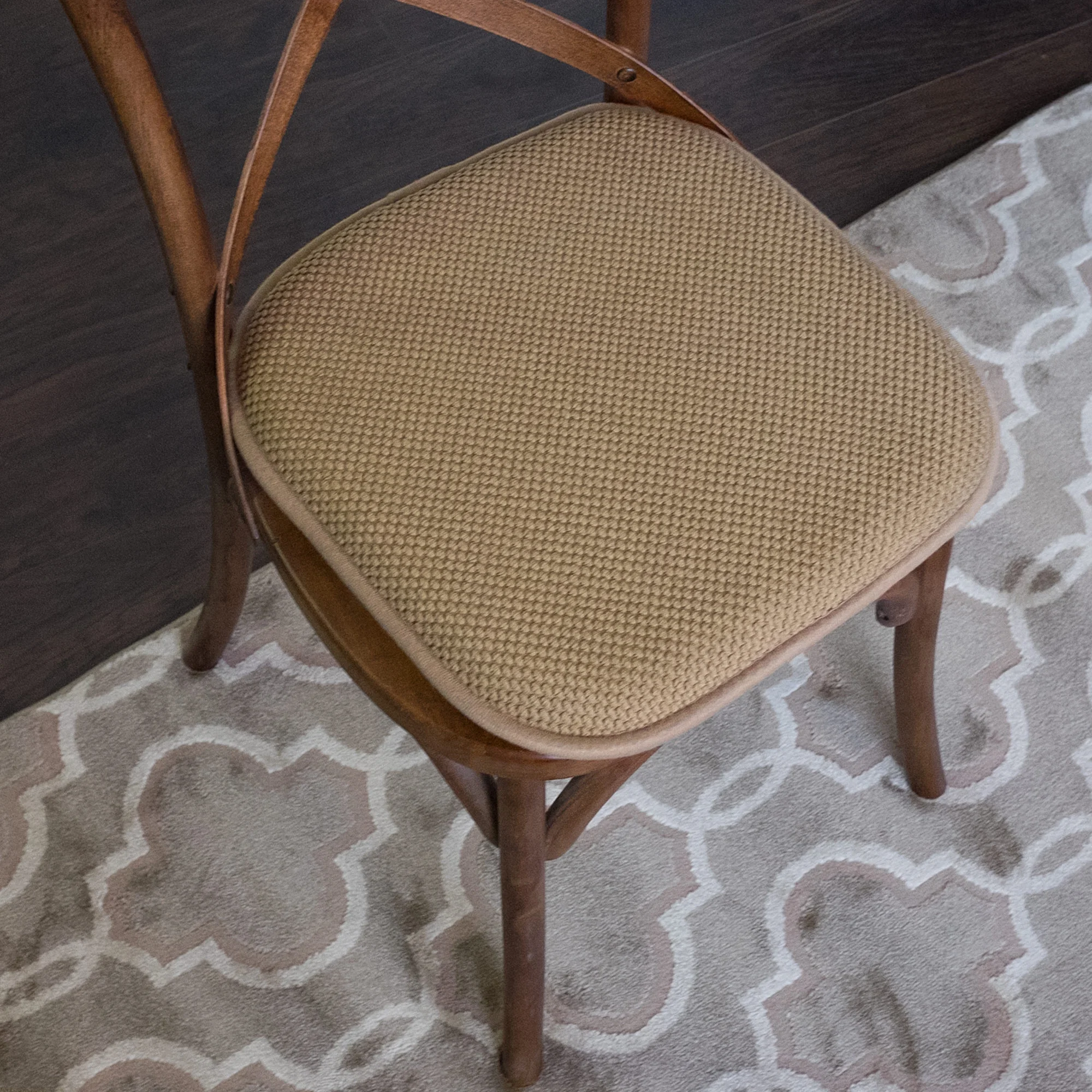 Memory Foam Honeycomb Non-Slip Back 16